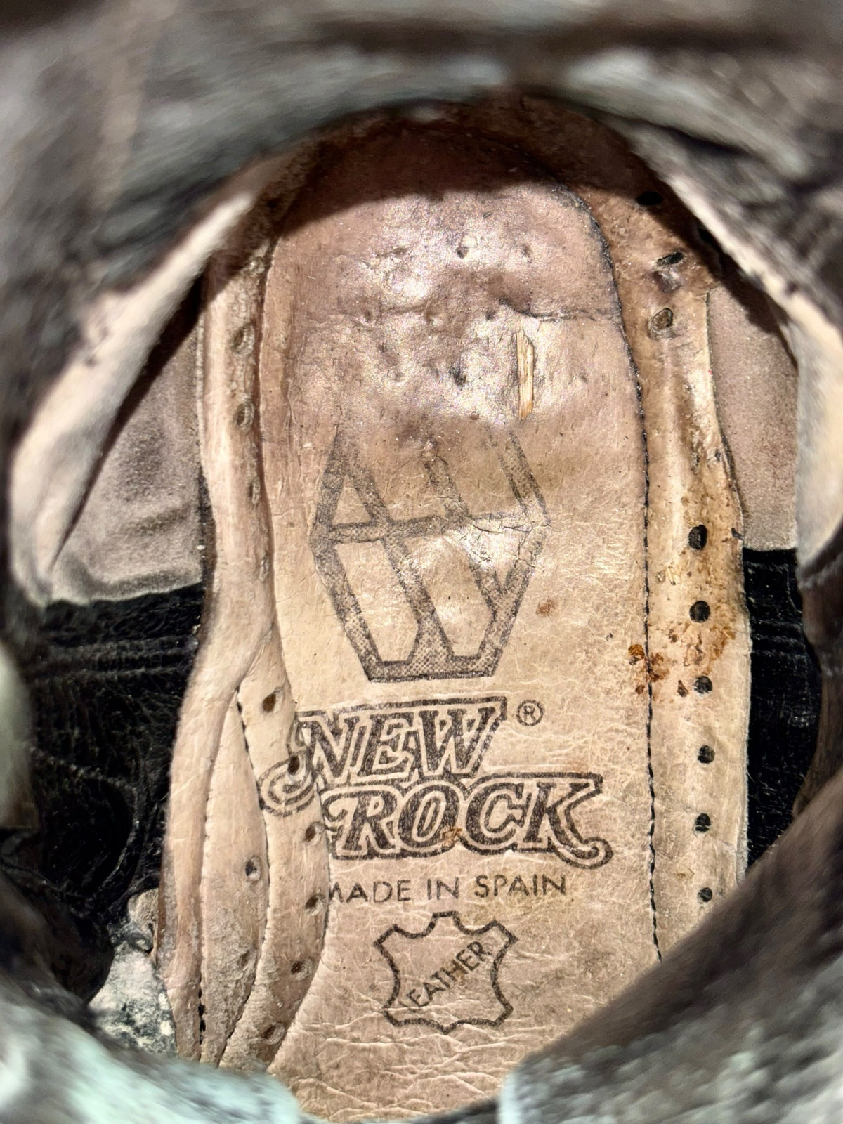 Leather boot insole with NEW ROCK logo and Made in Spain stamp