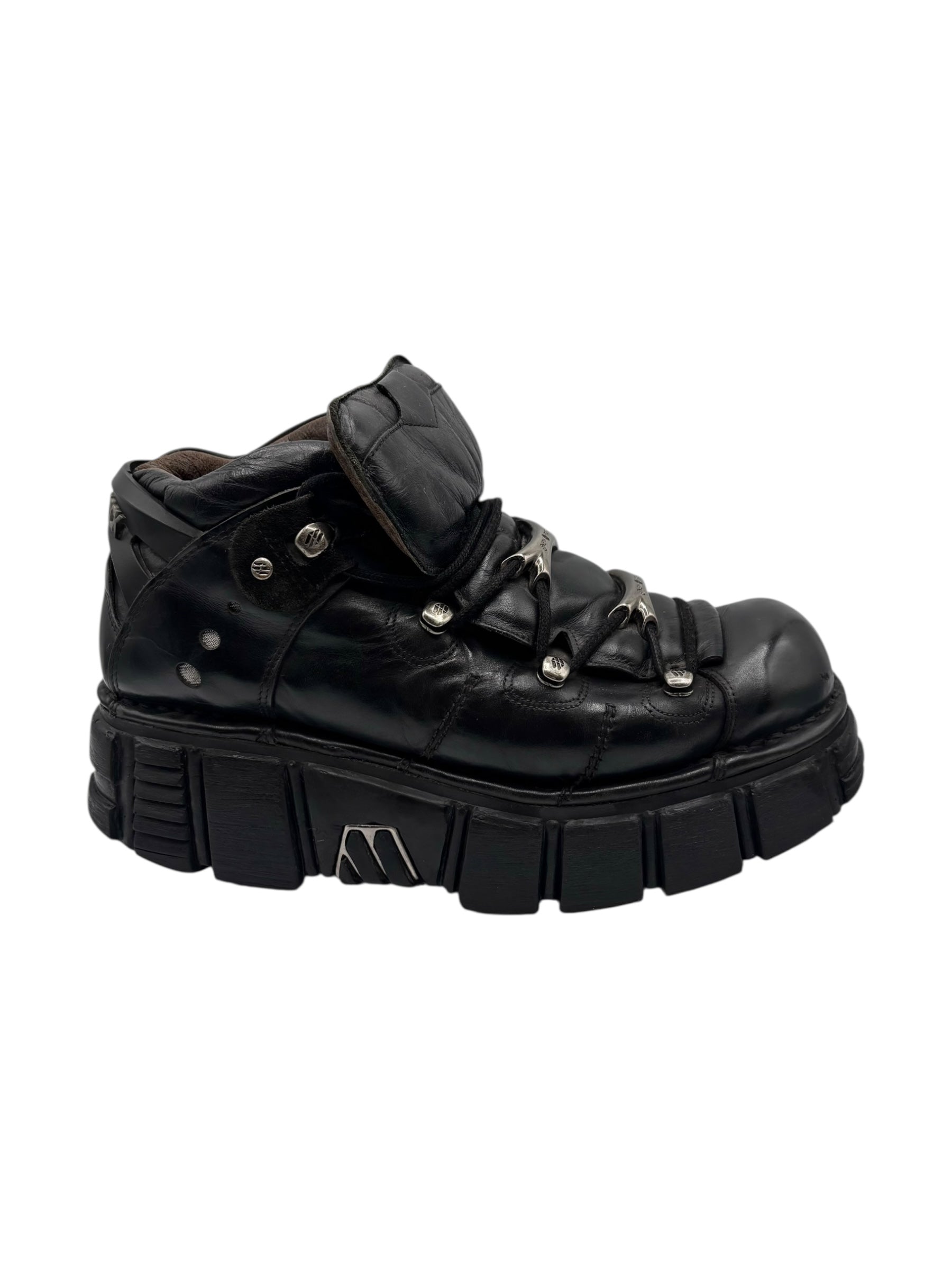 New Rock M106 platform boots size 45