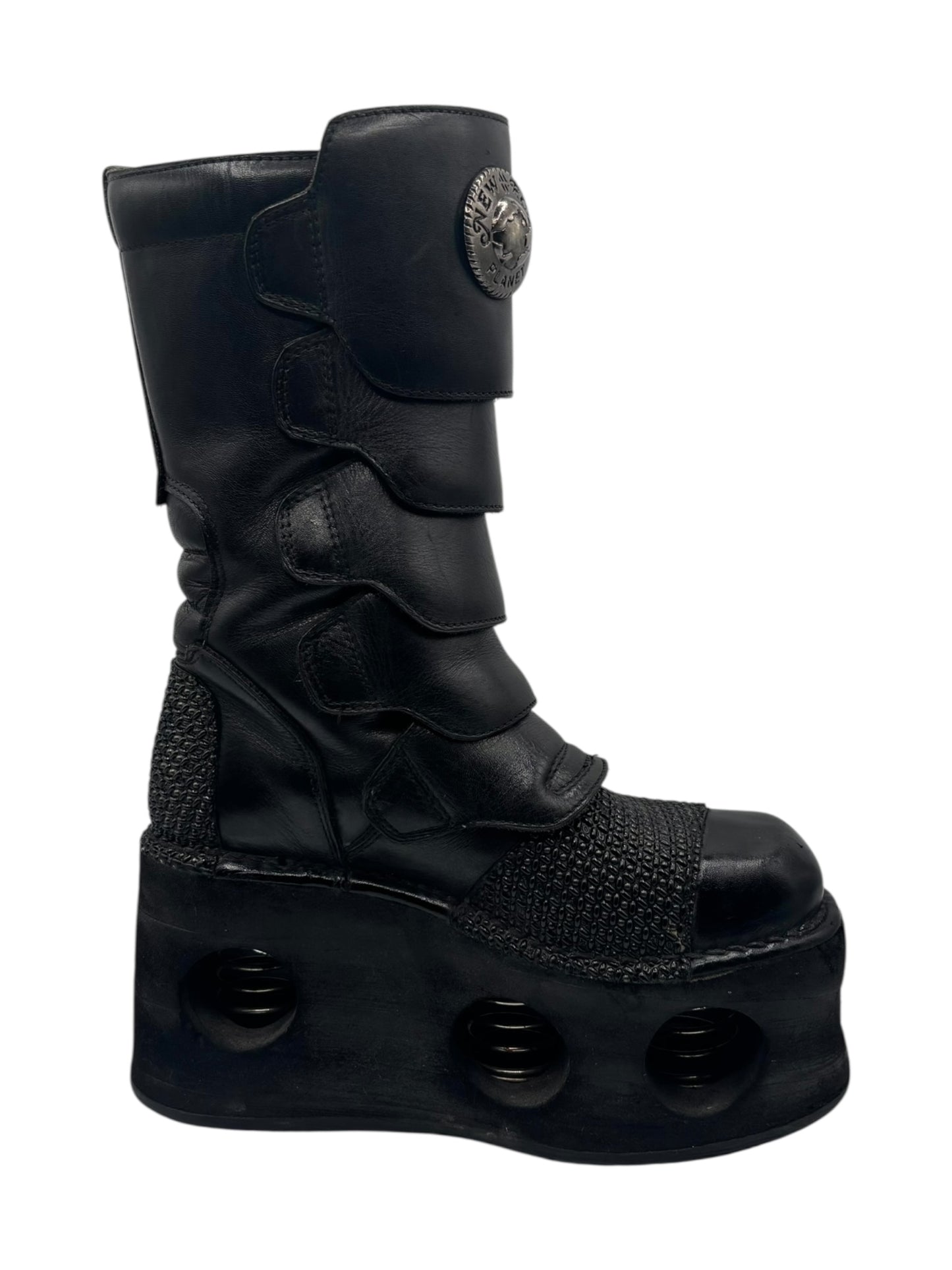 Vintage 90s New Rock armoured neptuno platform boots size 39