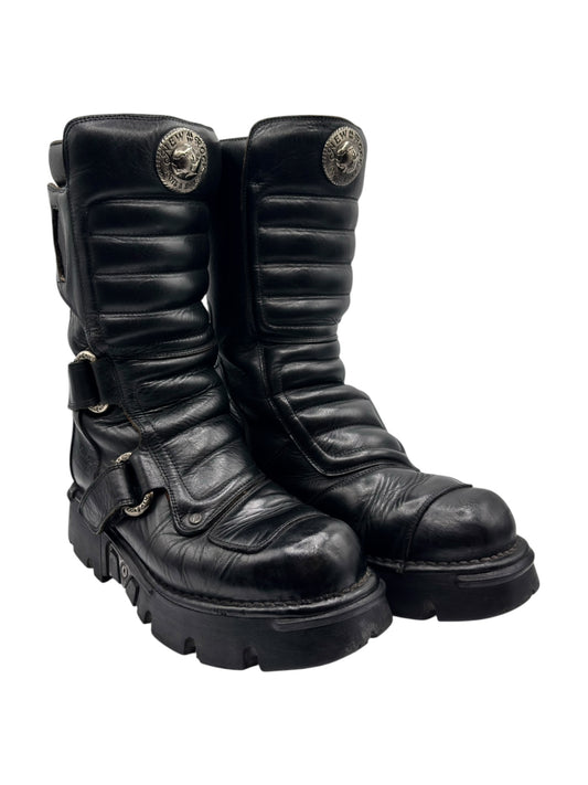 Vintage New Rock mid-calf black leather boots, side buckles, round logo, chunky tread