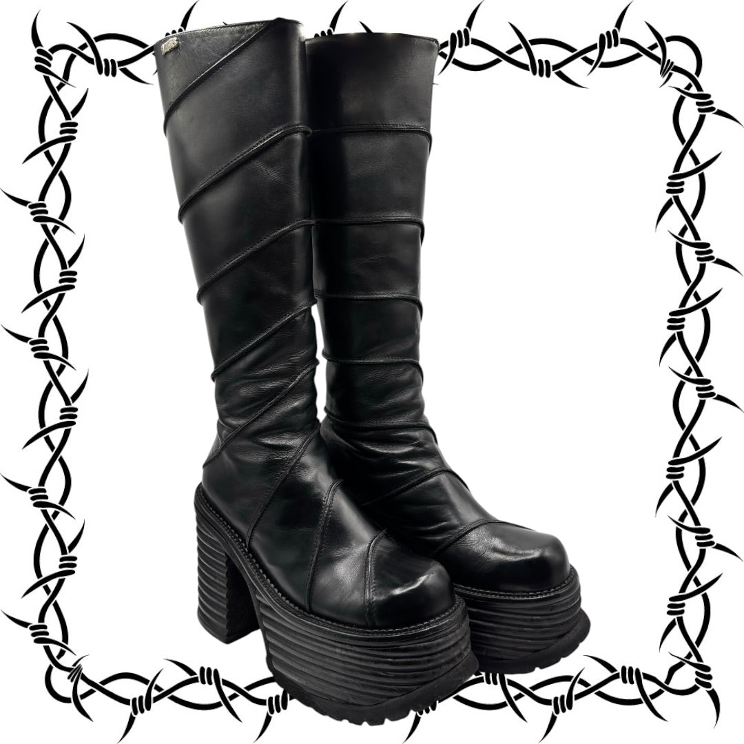 Rare vintage 90s El Dantes knee high block platform boots