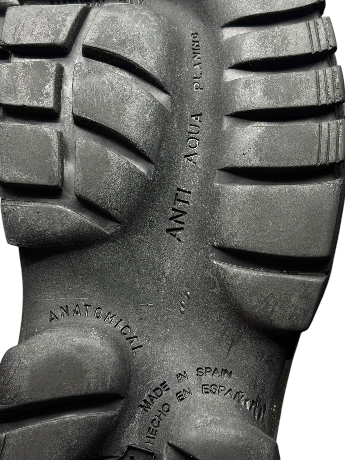 New Rock platform boot outsole tread with embossed text and deep traction grooves