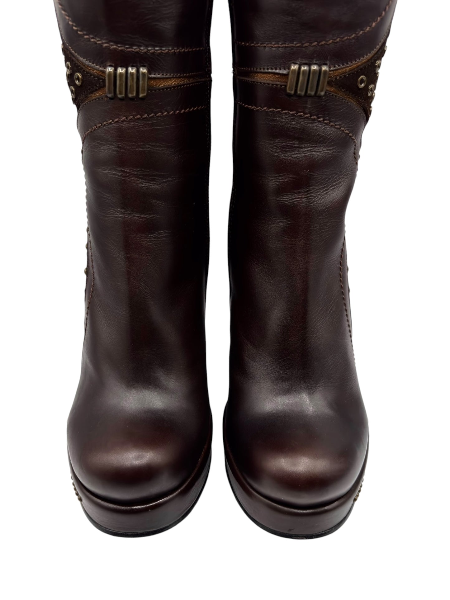 Beautiful vintage El Dantes knee high wedge boots