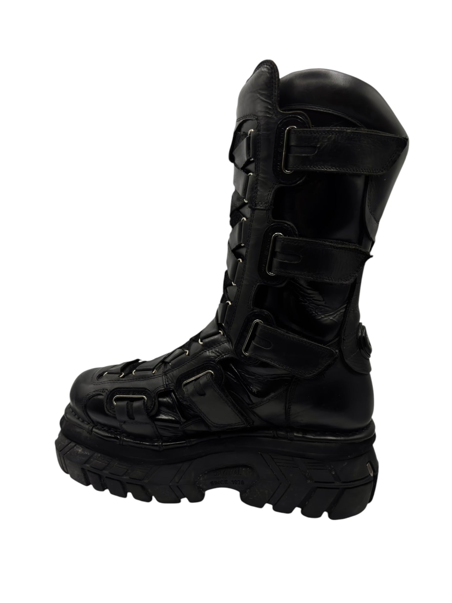 RARE vintage New Rock trailer mid-calf platform boots