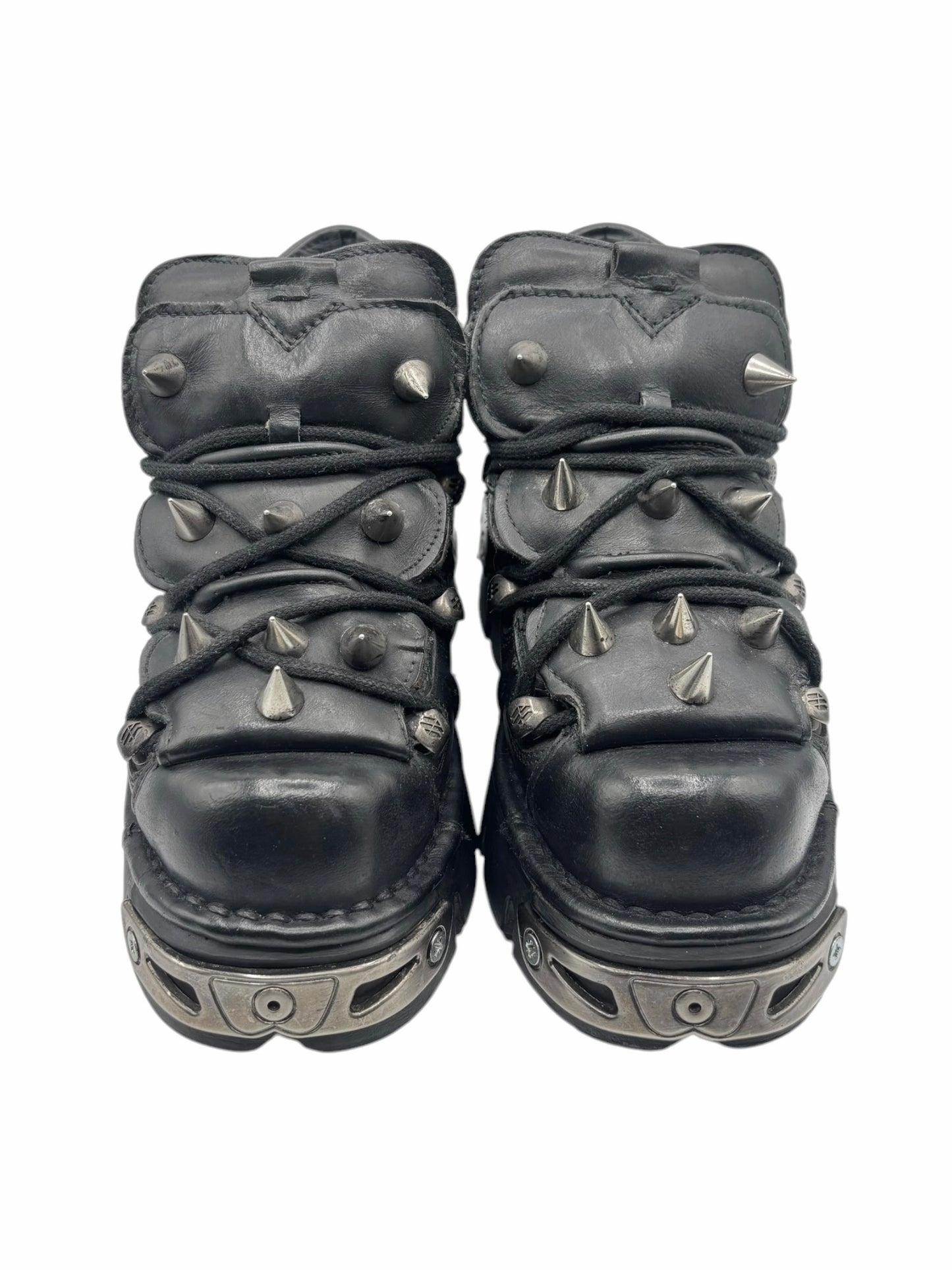 Vintage New Rock spiky platform boots size 37