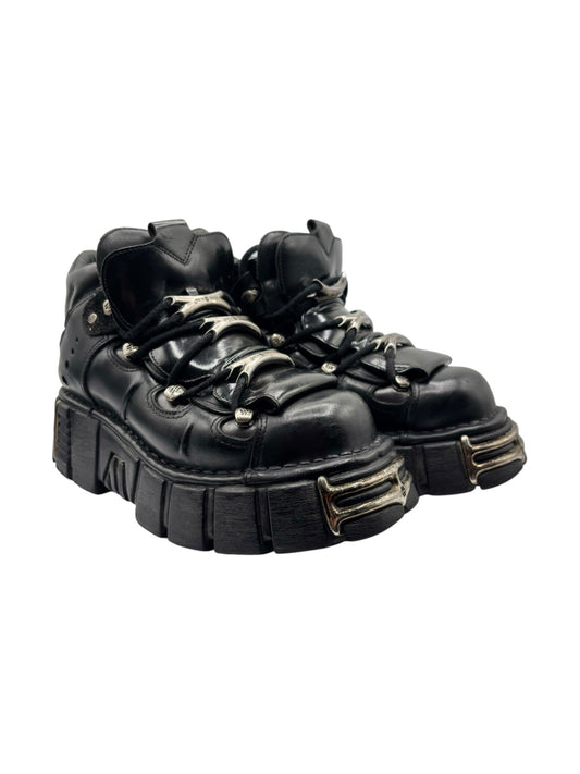 New Rock vintage black platform lace-up boots with gold-tone hardware and chunky sole