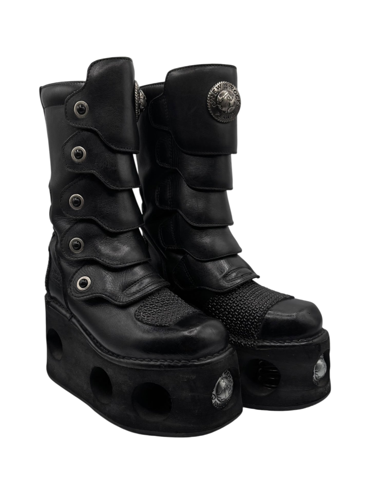 Vintage 90s New Rock armoured neptuno platform boots size 39