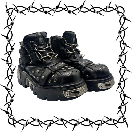 Vintage New Rock studded platform boots size 38