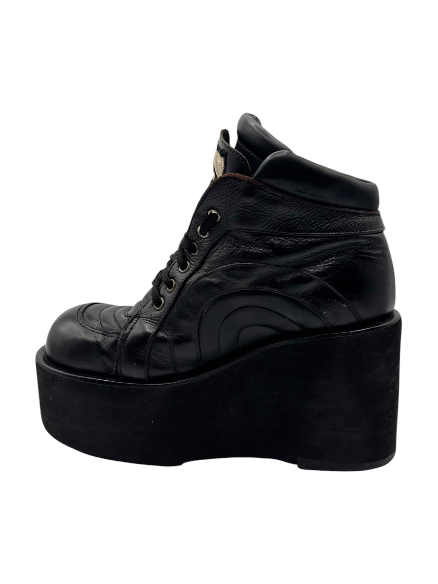 Rare vintage 90s El Dantes leather ankle platform boots
