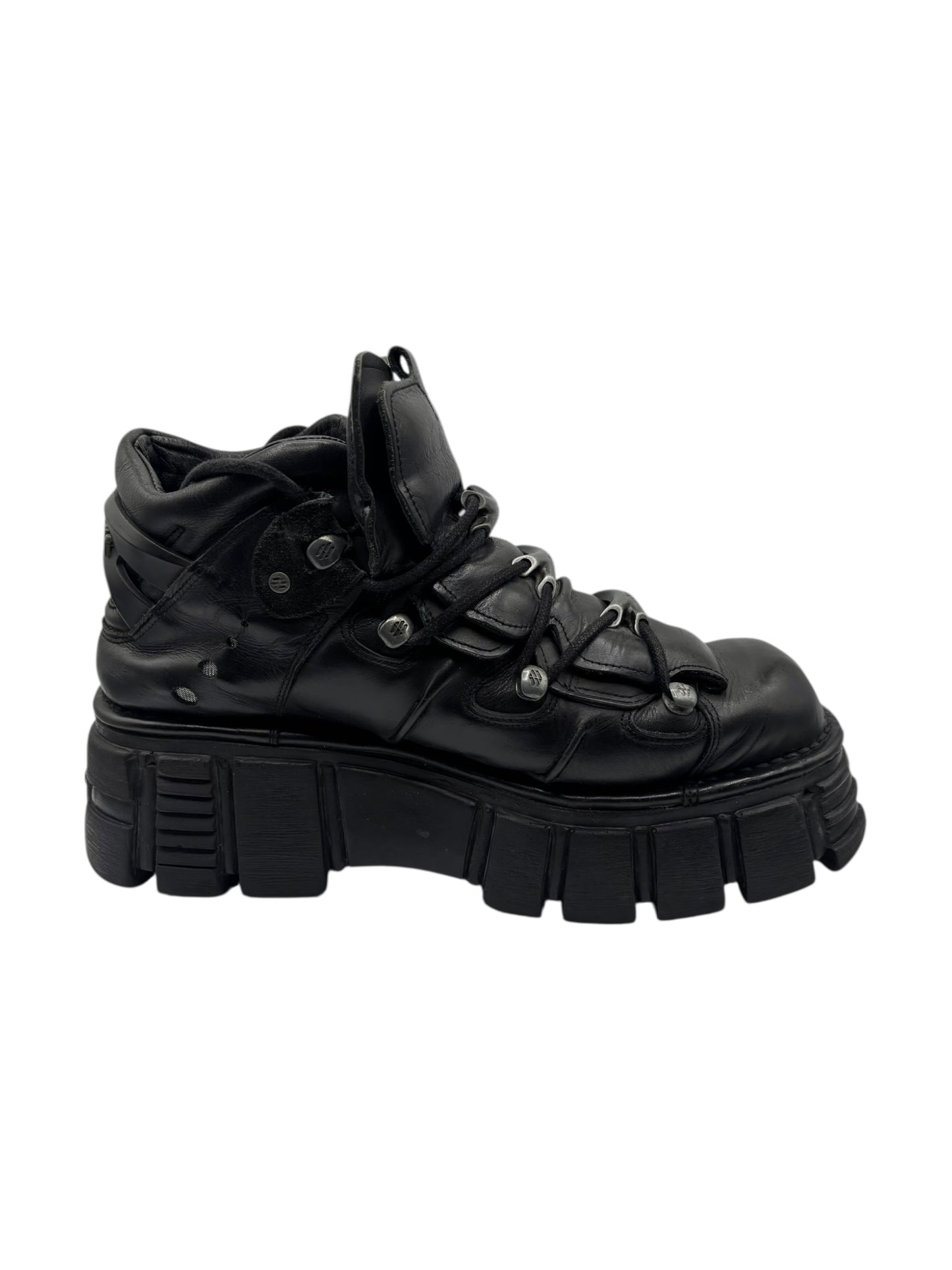 New Rock M106 platform boots size 46