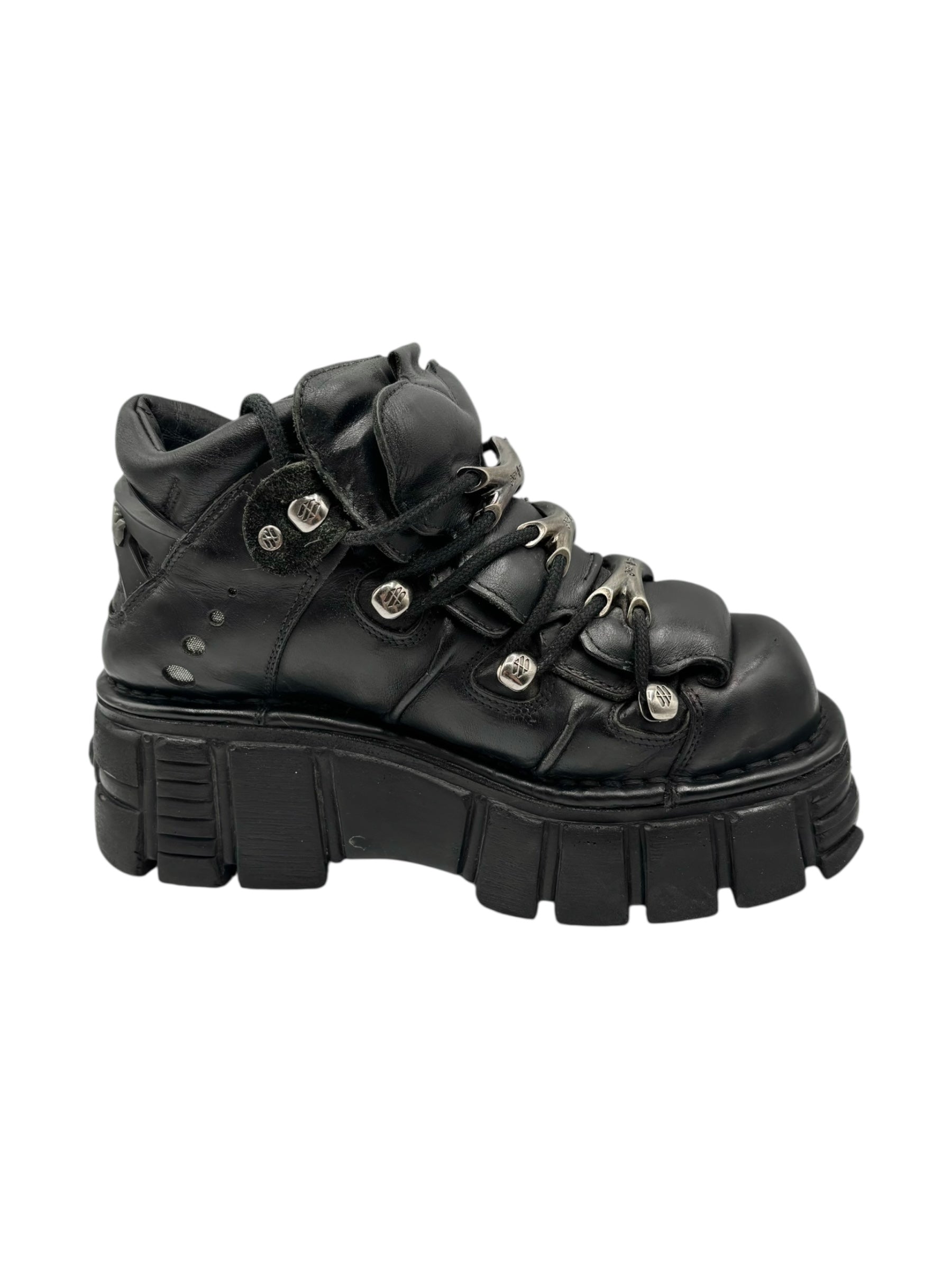 New Rock M-106 platform boots size 37