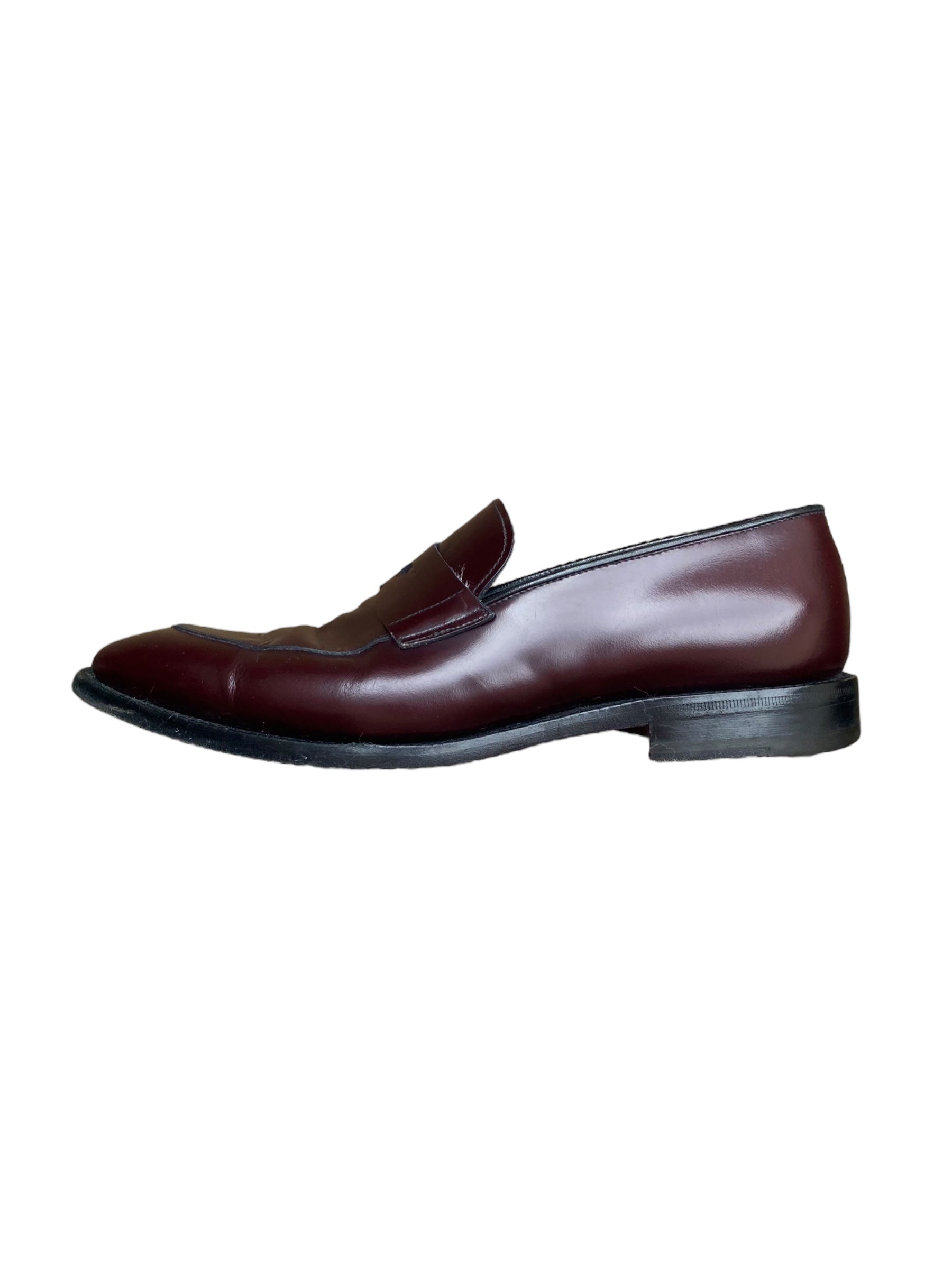 Vintage unisex Prada leather loafers size 40