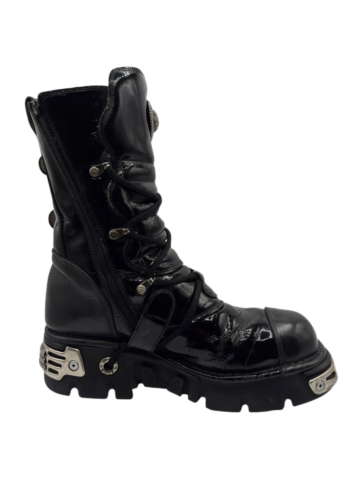Vintage New Rock mid-calf leather boots in black with lace-up front and metal accents