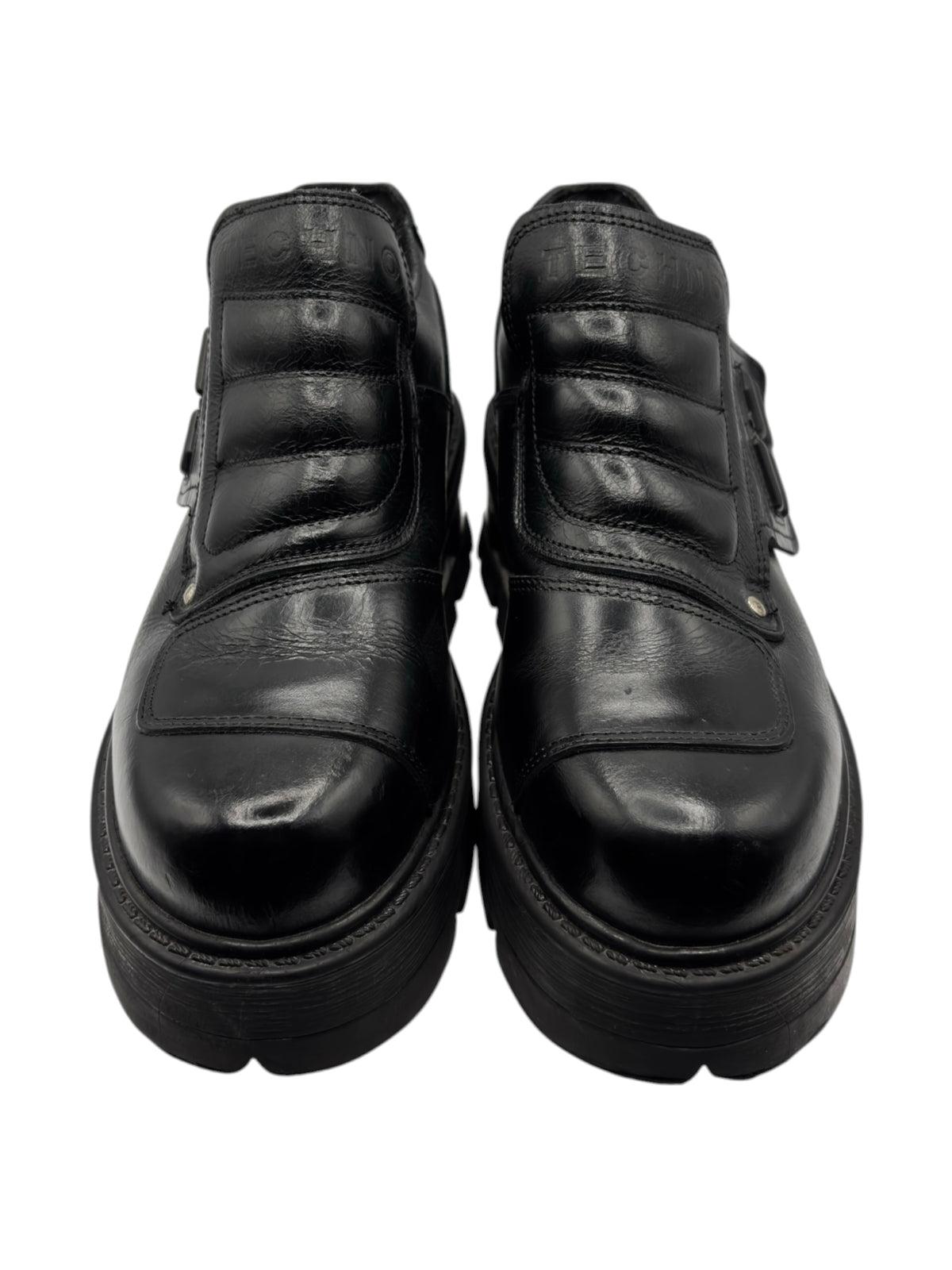 Black leather-look ankle platform boots with rounded toe and stacked sole