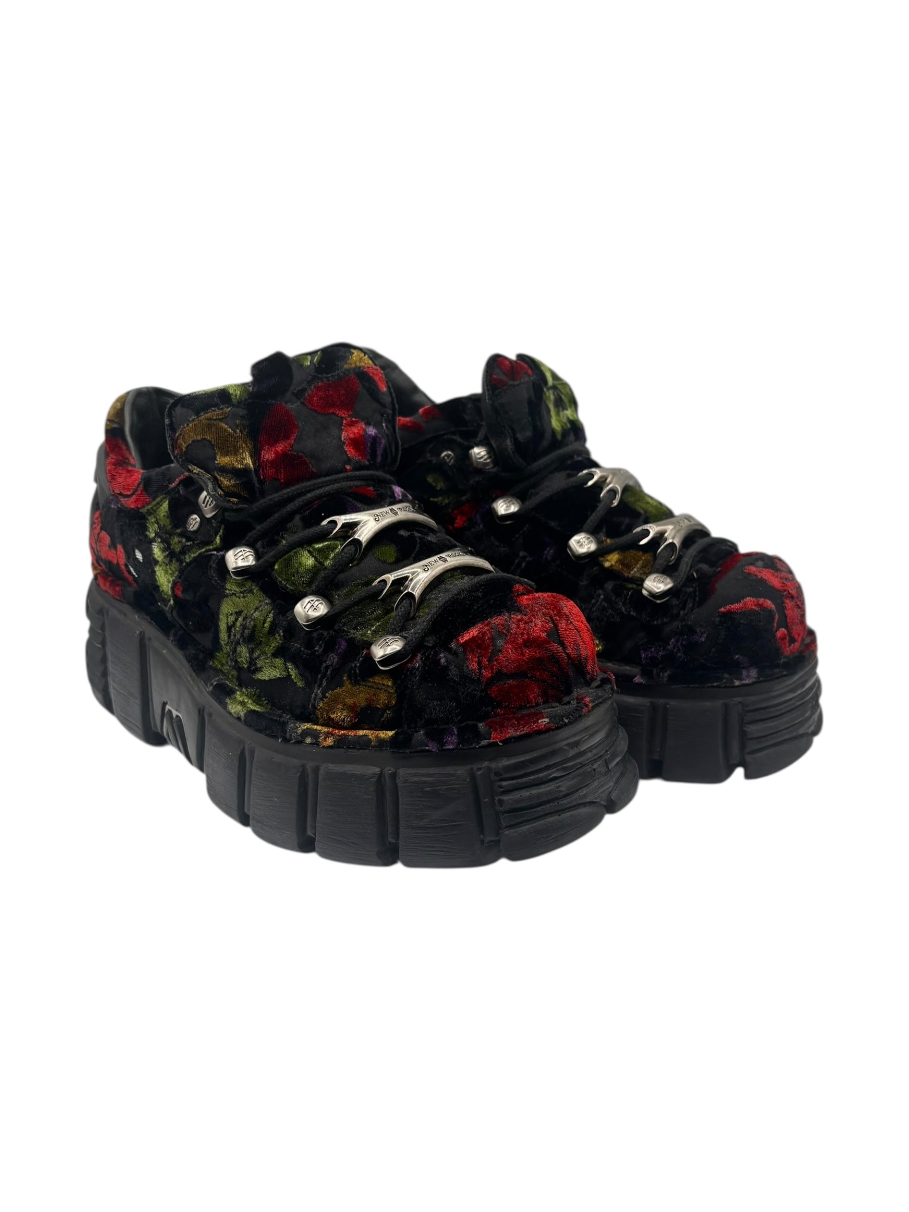 New Rock M106 flower pattern platform boots size 40