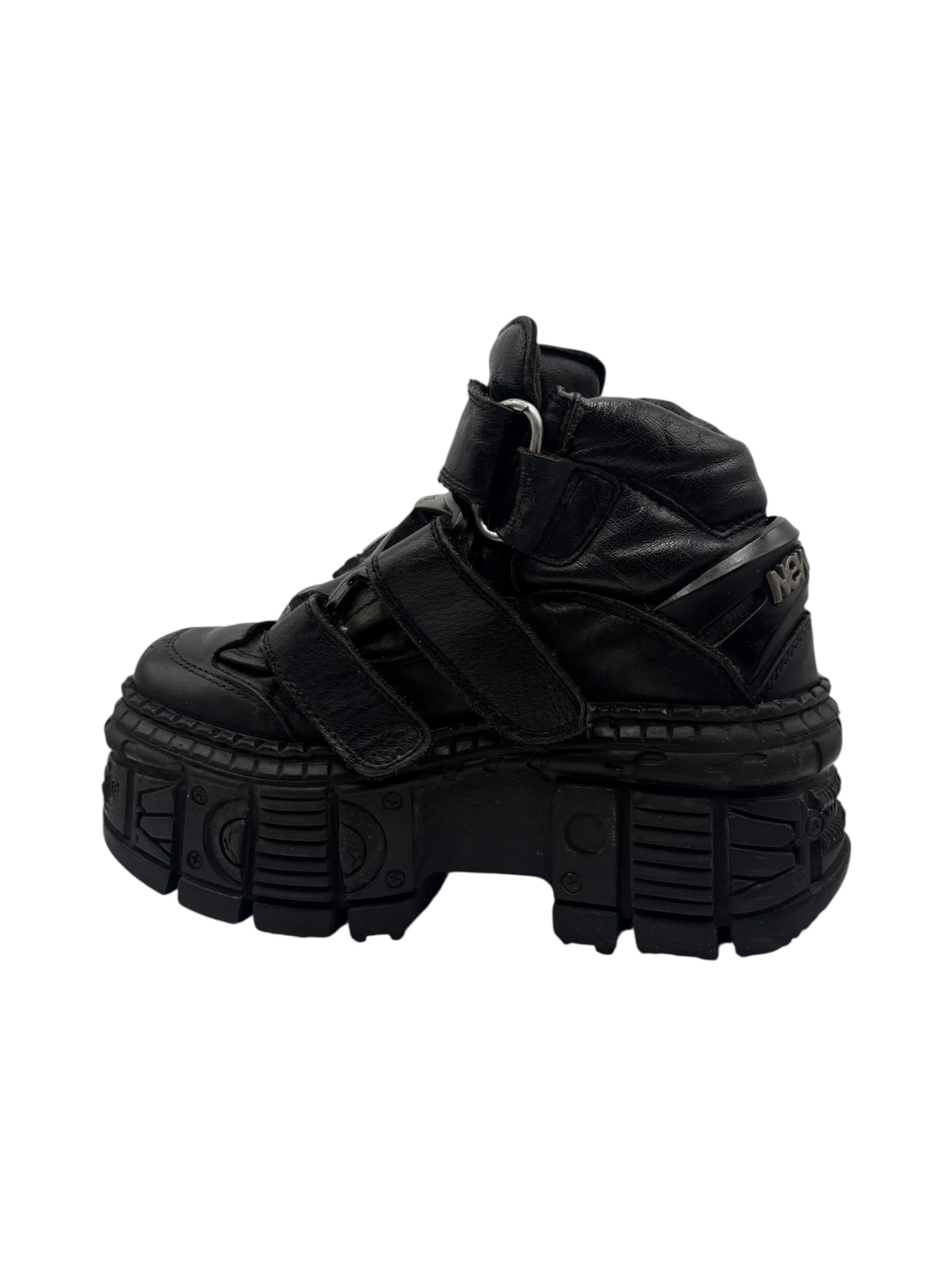 Vintage New Rock M-285 tank platform boots size 37