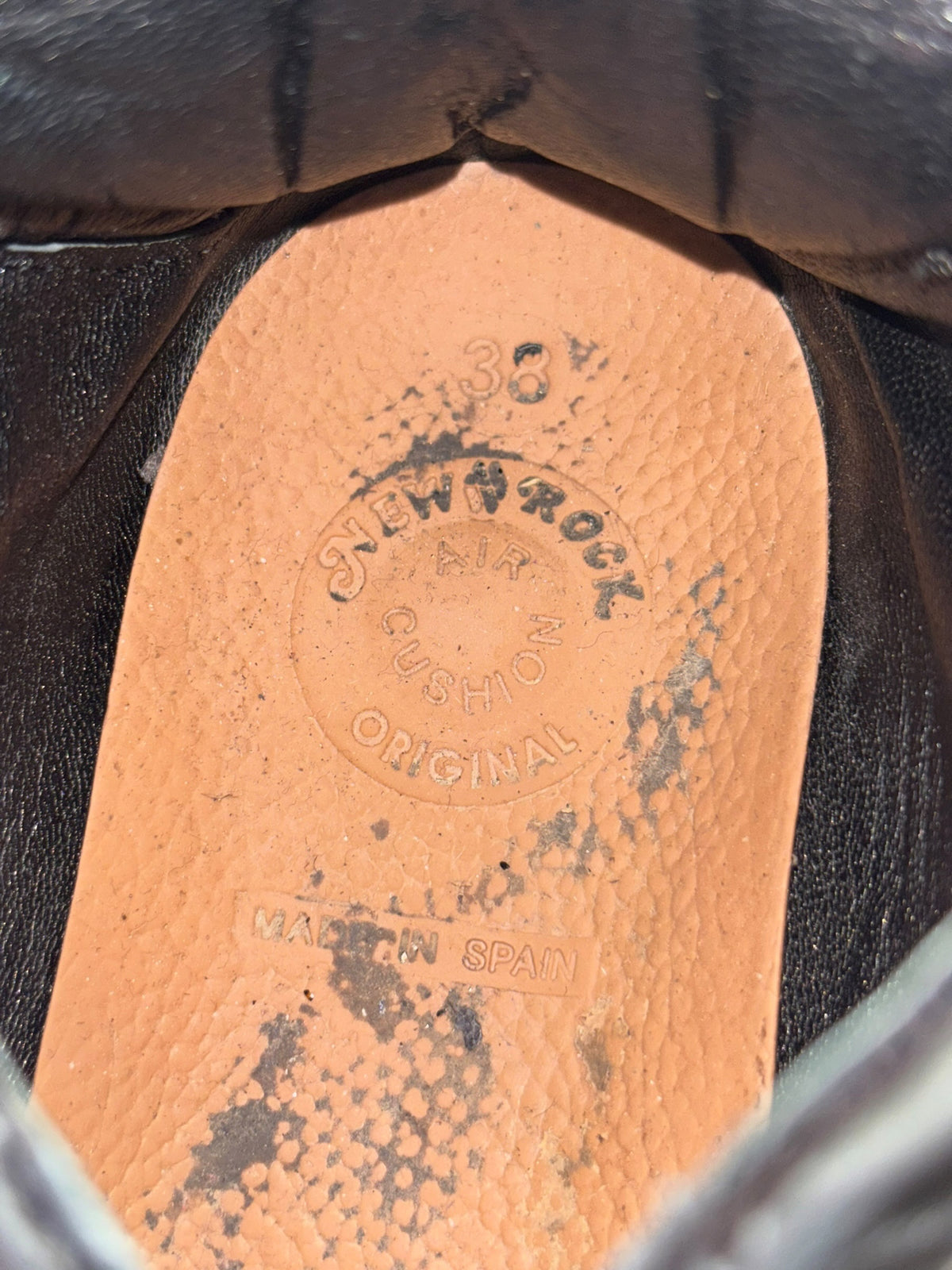 Beige boot insole with NEW ROCK branding and size markings