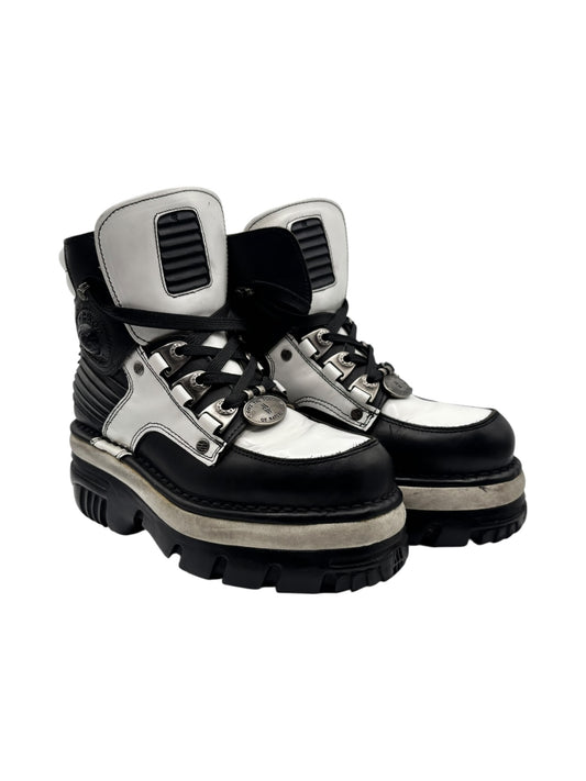 Black and white leather platform lace-up boots, rounded toe, chunky outsole