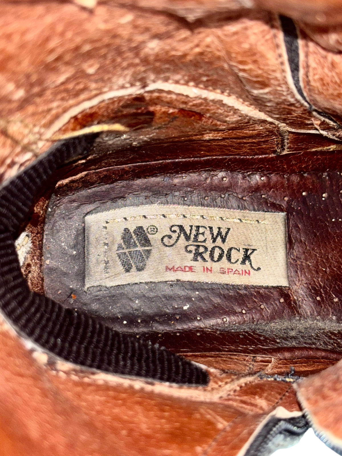 Knee-high platform boots, New Rock logo patch on inner lining