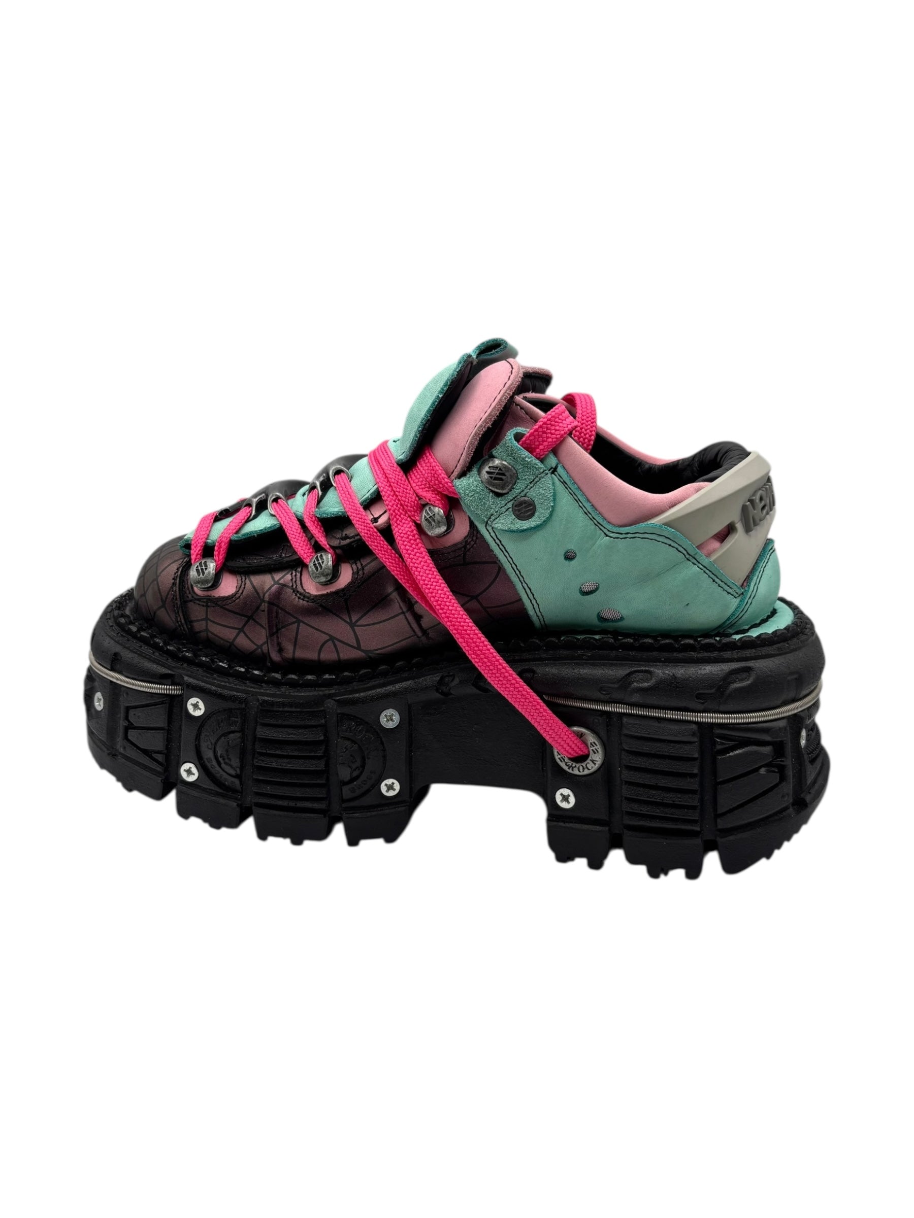 Limited edition New Rock cyan/pink platform boots size 39