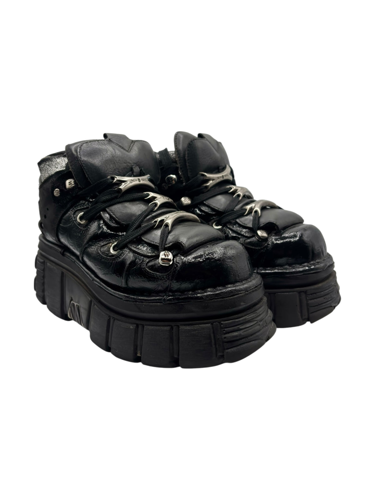 New Rock black lace-up platform boots with chunky lug sole and glossy leather
