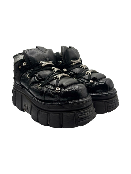 New Rock black lace-up platform boots with chunky lug sole and glossy leather