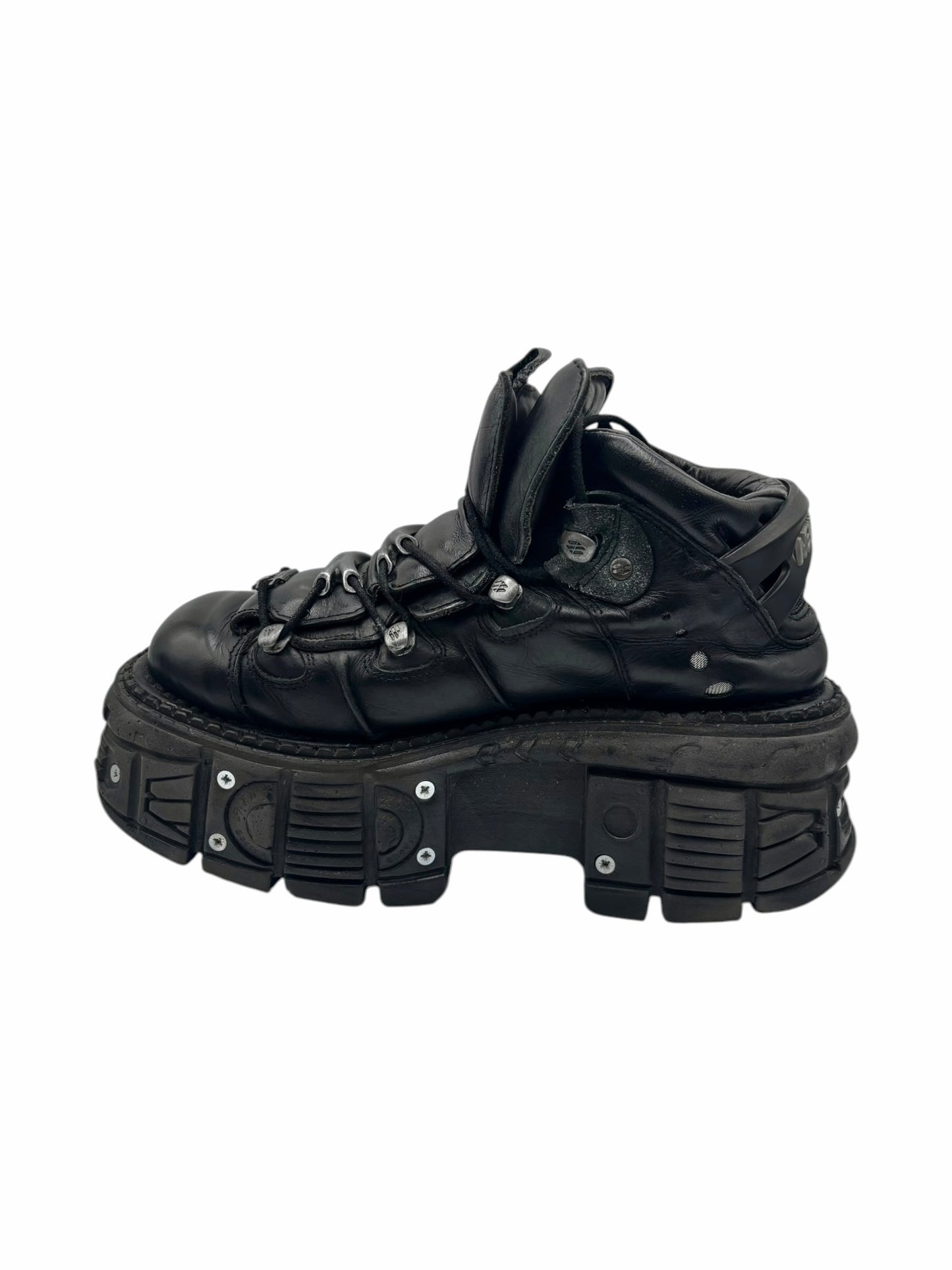 New Rock M-TANK106-C2 platform boots size 44