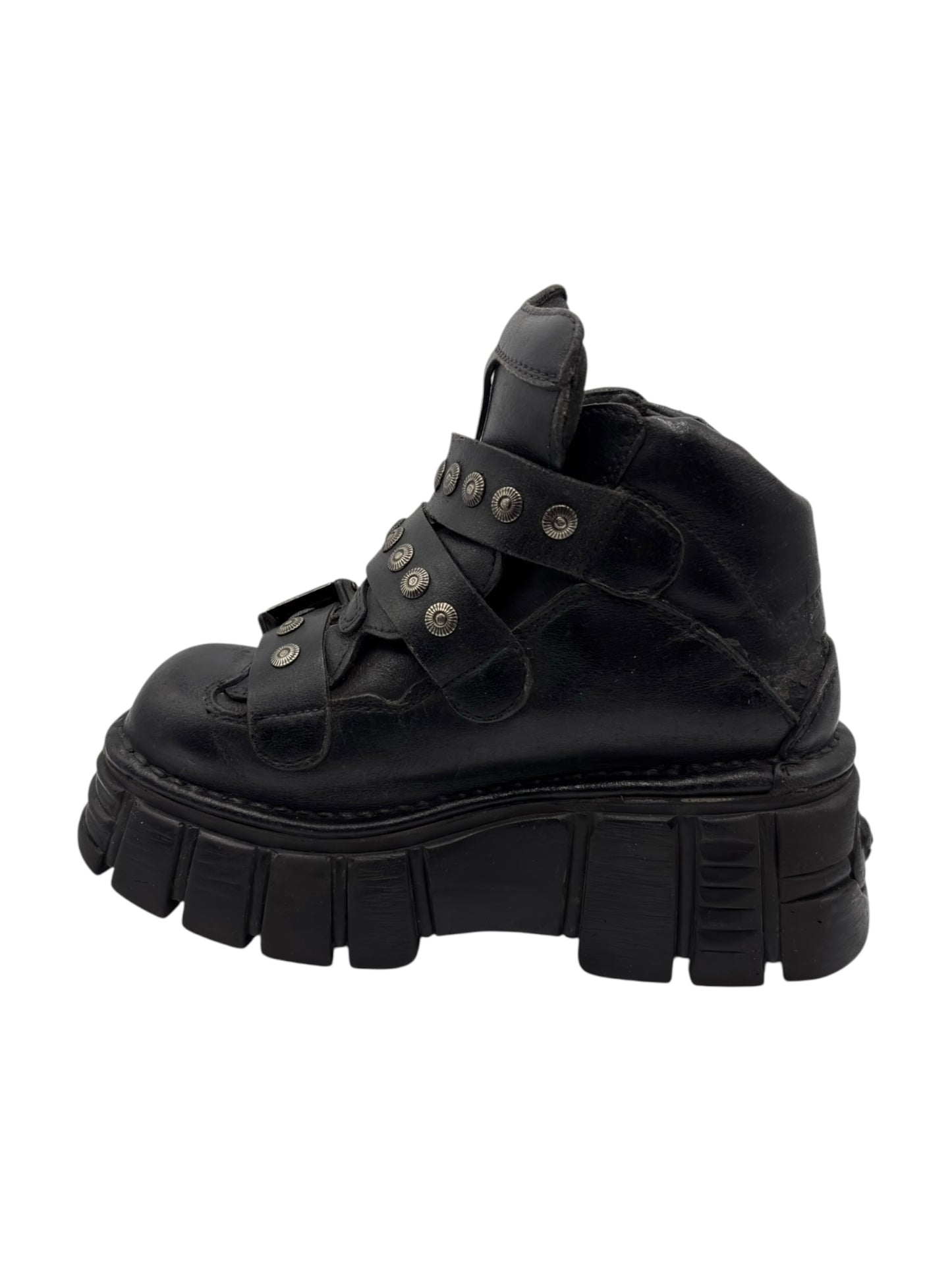 Vintage New Rock studded platform boots size 36