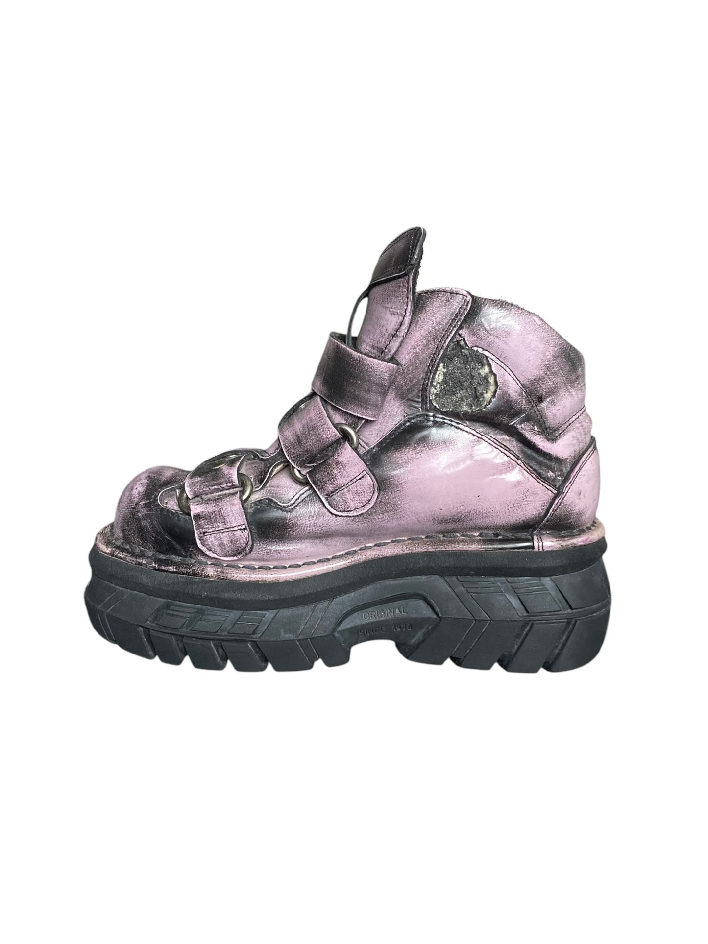 Vintage New Rock pink platform boots size 39
