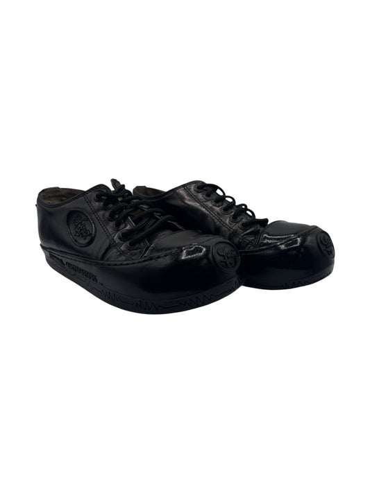 Swear London black skate shoes, low-top lace-up with side embossed logo