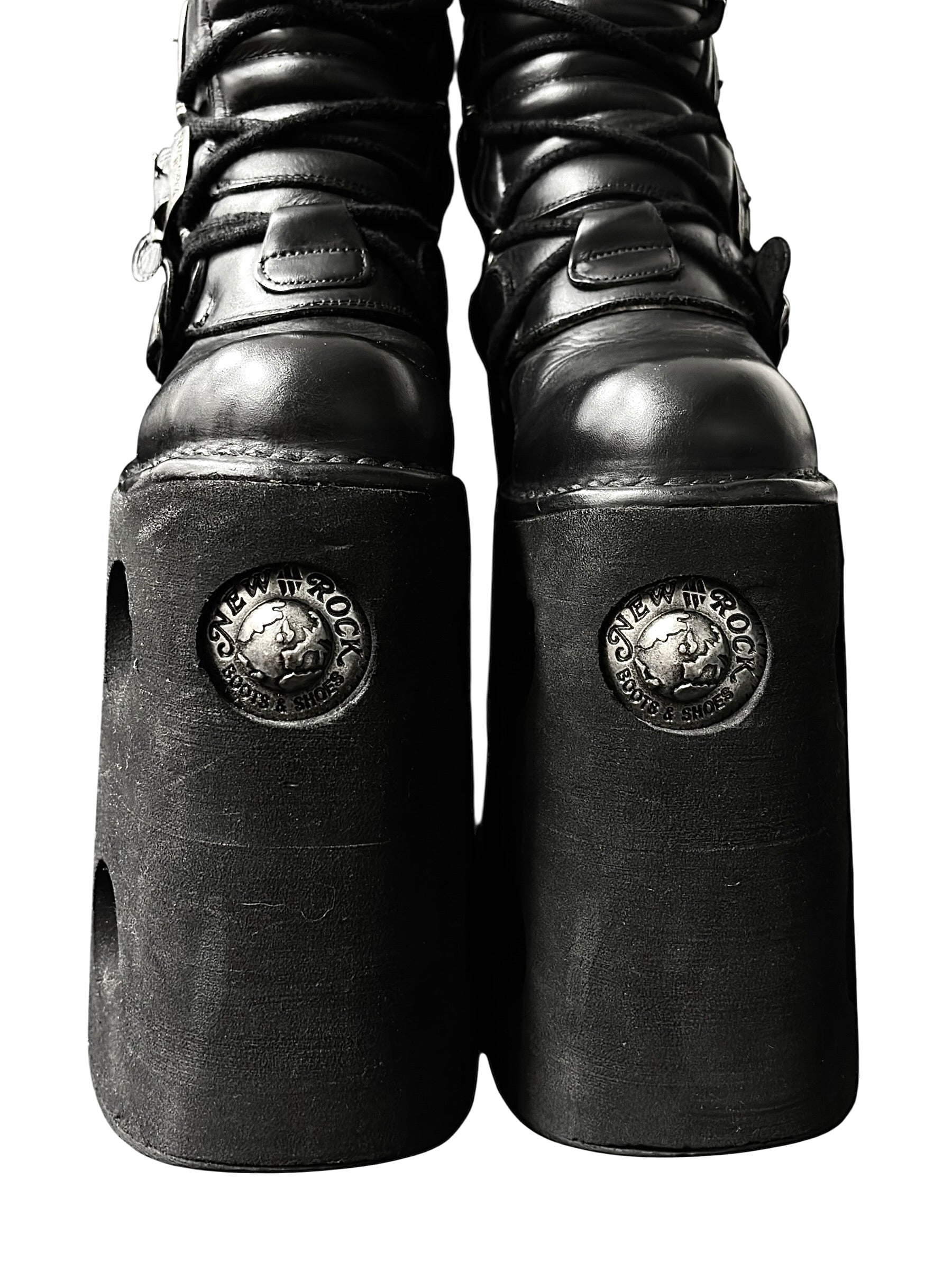 Super rare vintage New Rock double neptuno platform boots size 37