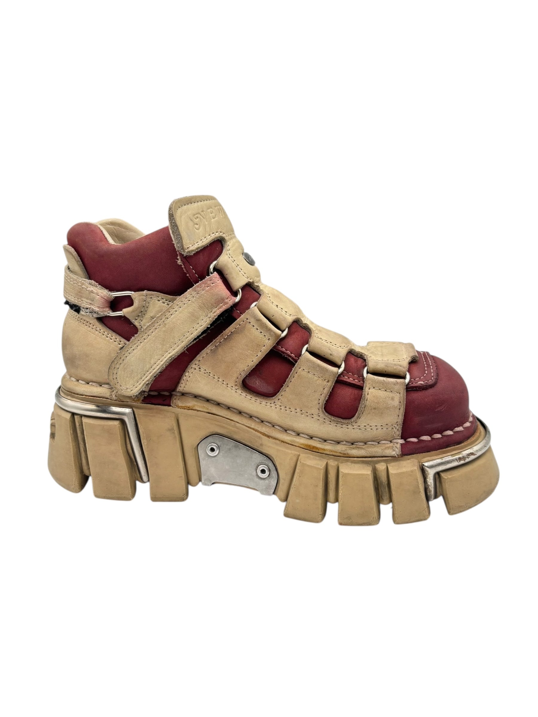 Vintage New Rock beige/red platform boots size 36