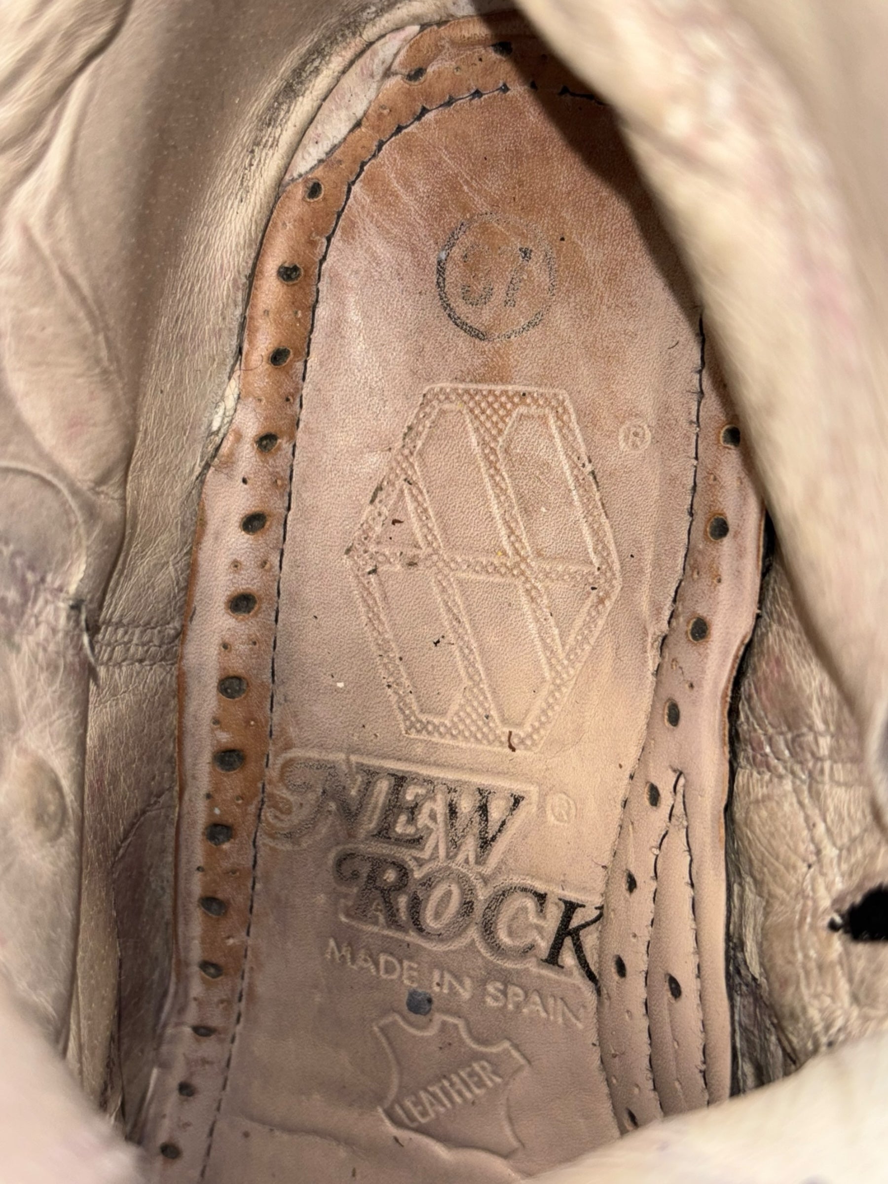 Vintage New Rock buckled raised-heel mid-calf leather boots size 37