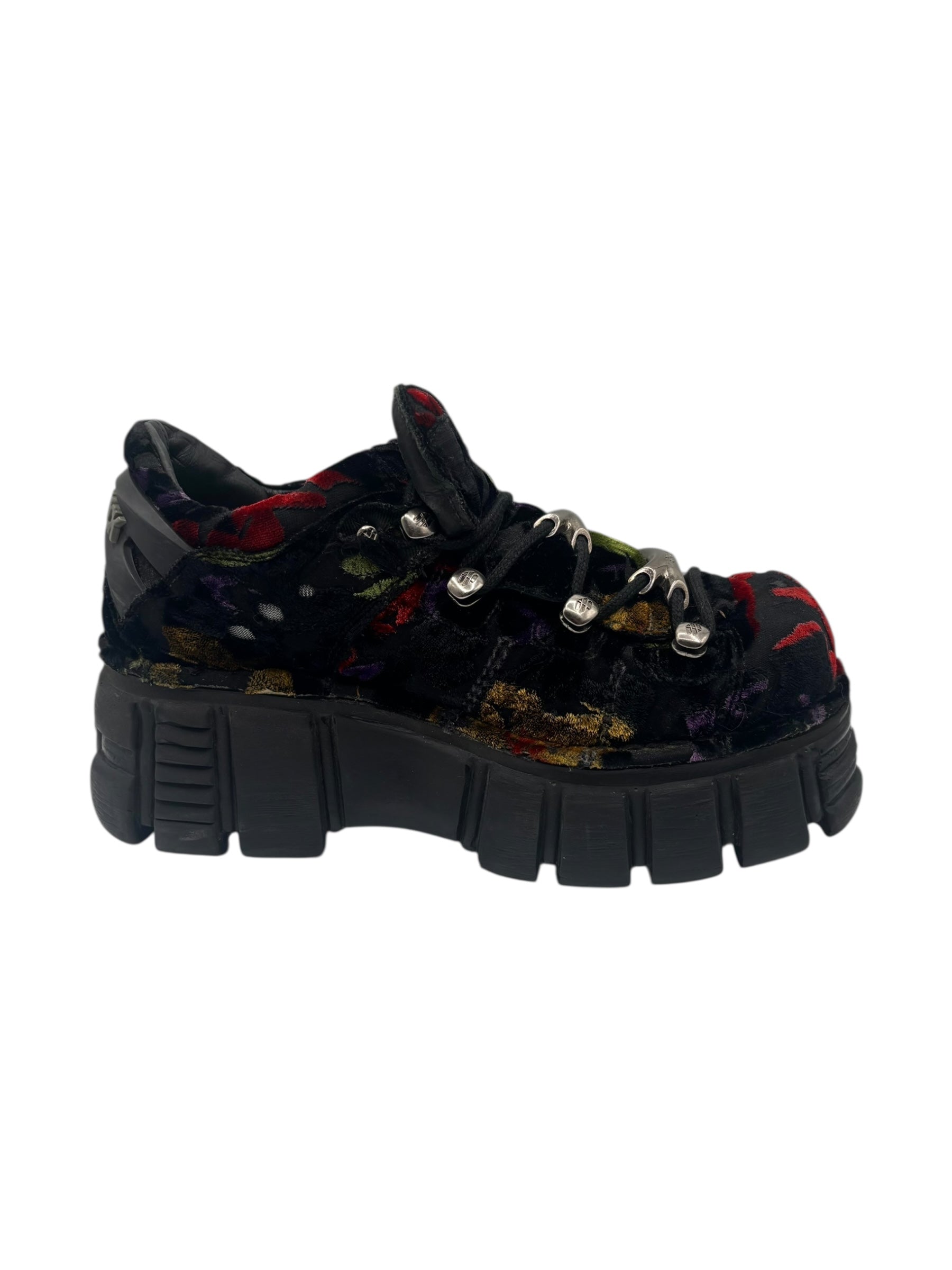 New Rock M106 flower pattern platform boots size 40