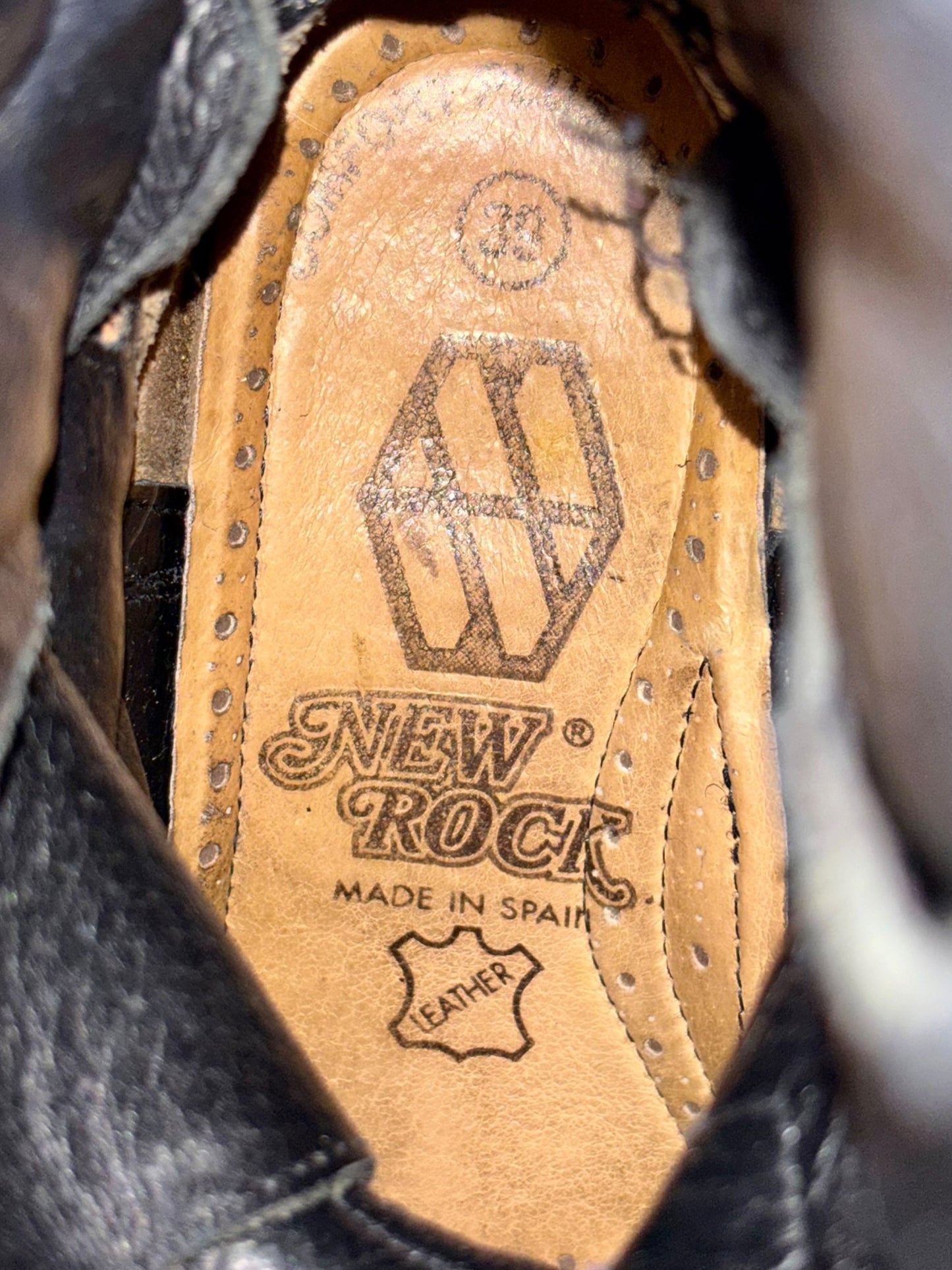 Vintage New Rock reactor mid-calf leather boots
