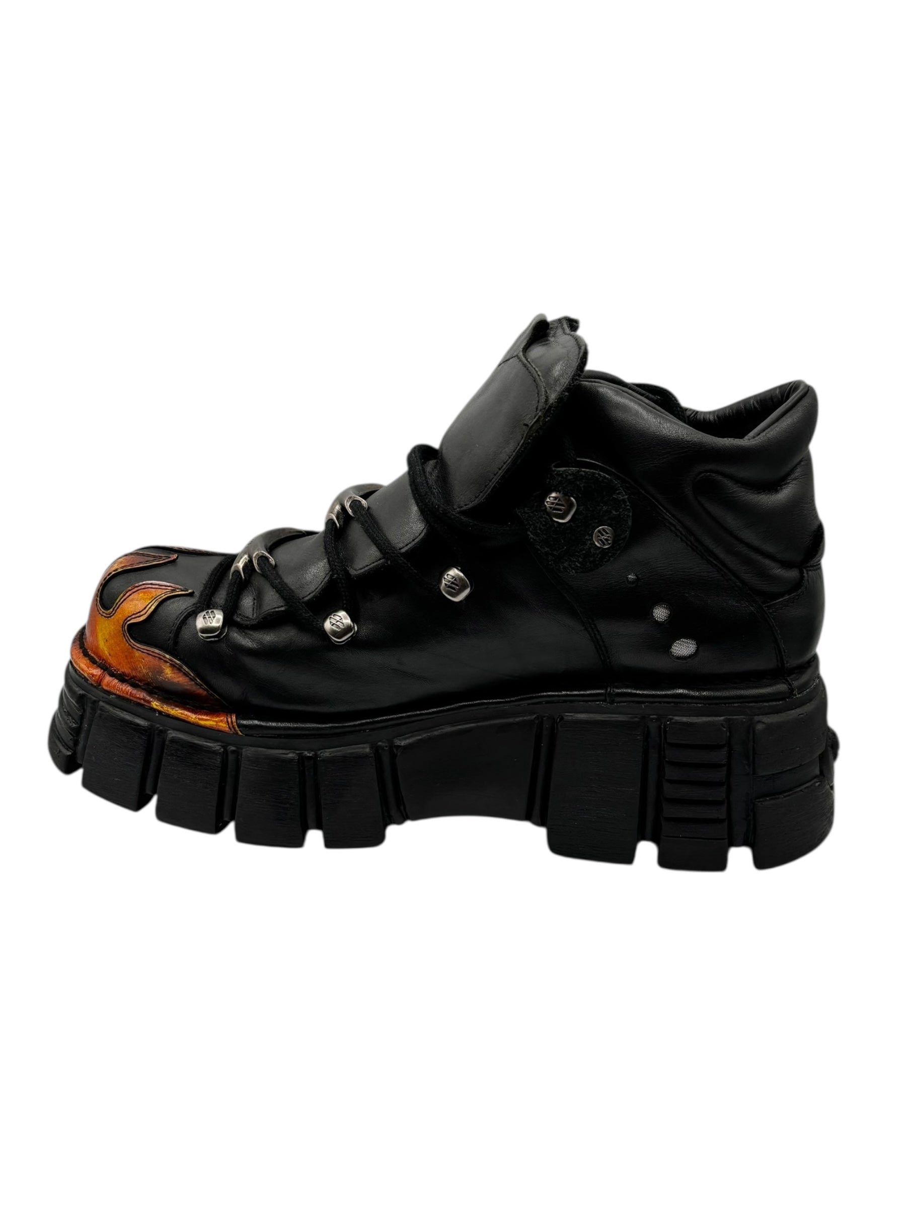 New Rock M106 flame platform boots&nbsp; size 45
