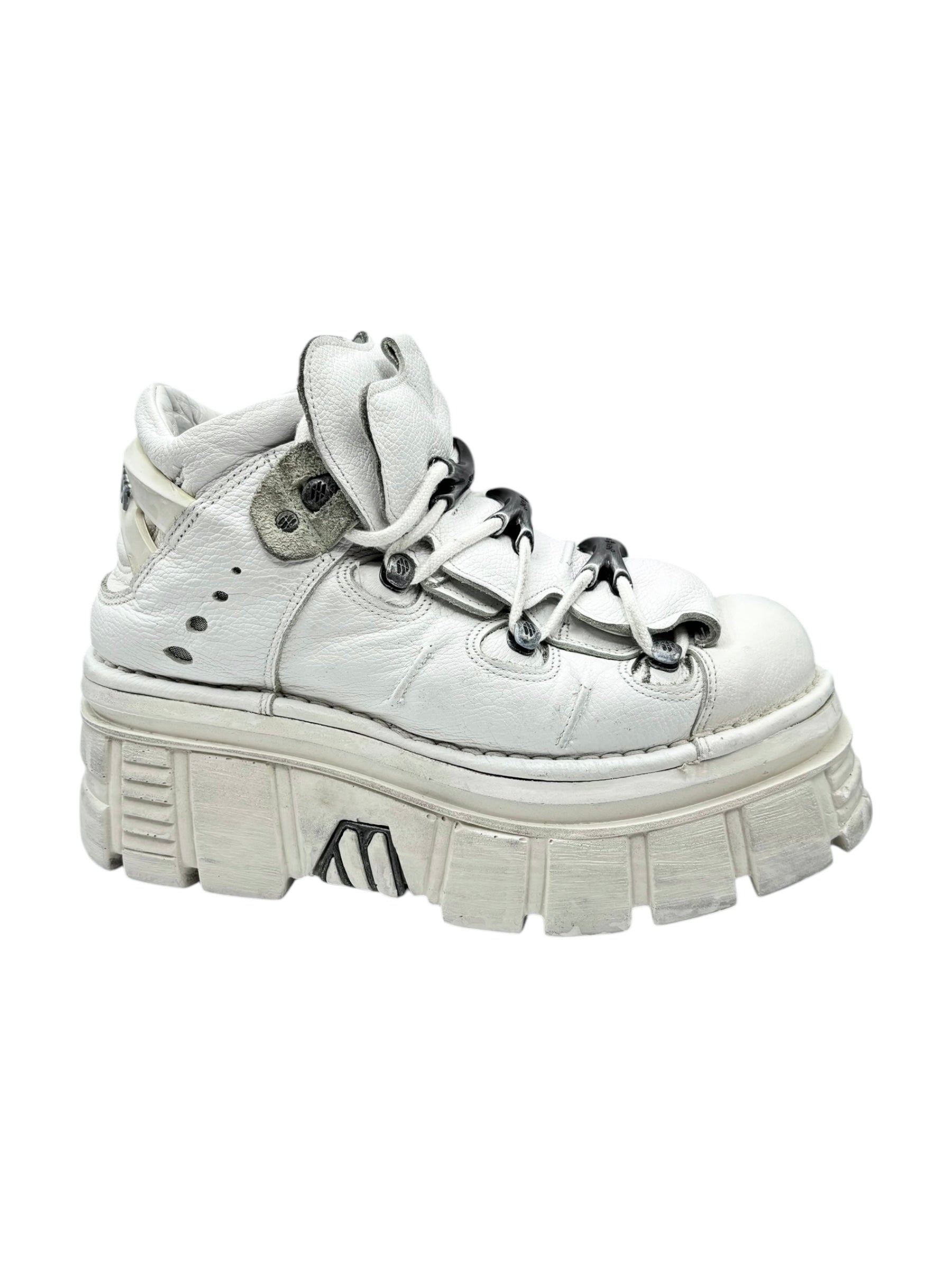 New Rock M-106 white platform boots size 43