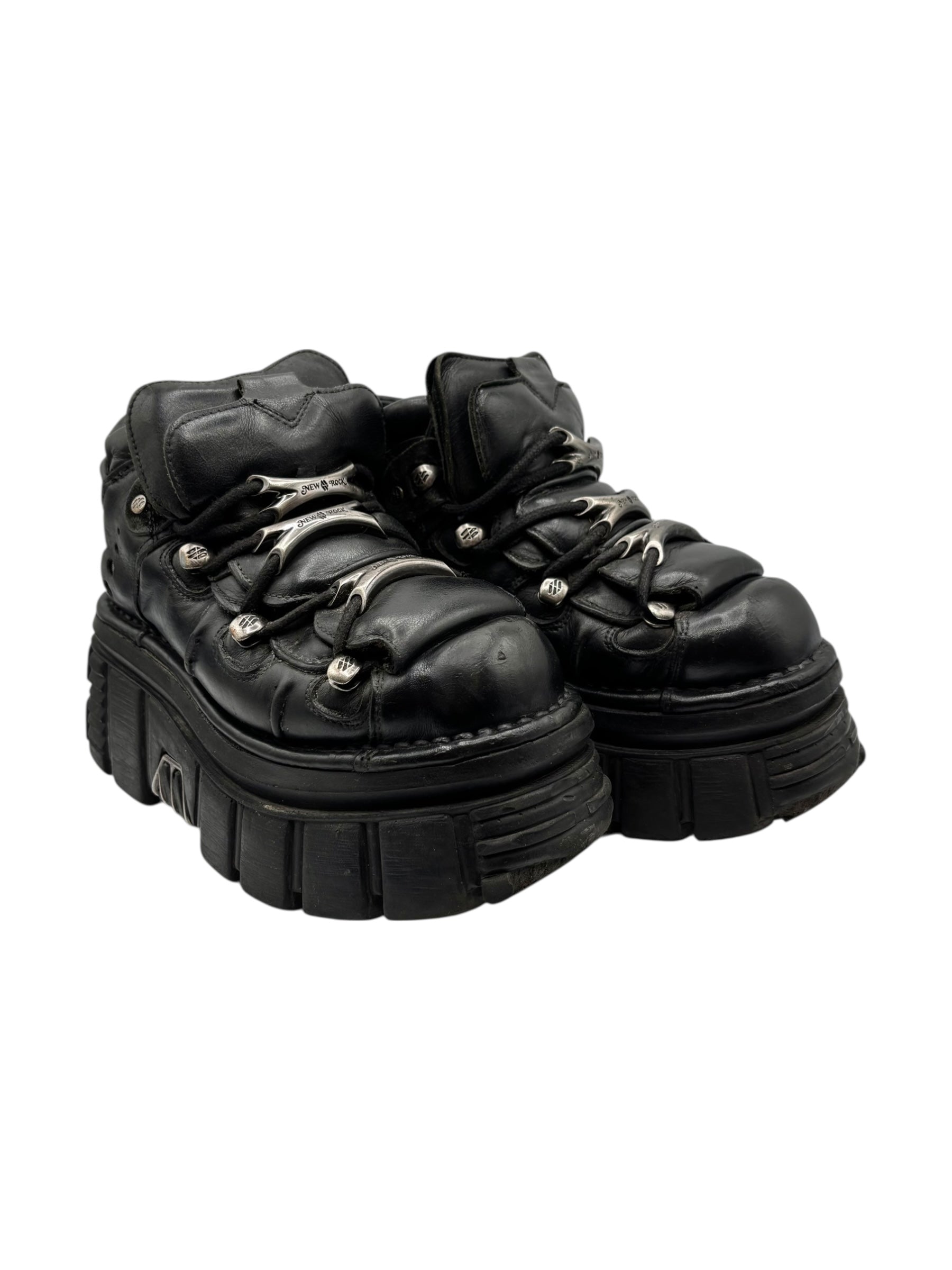 New Rock M106 platform boots size 36
