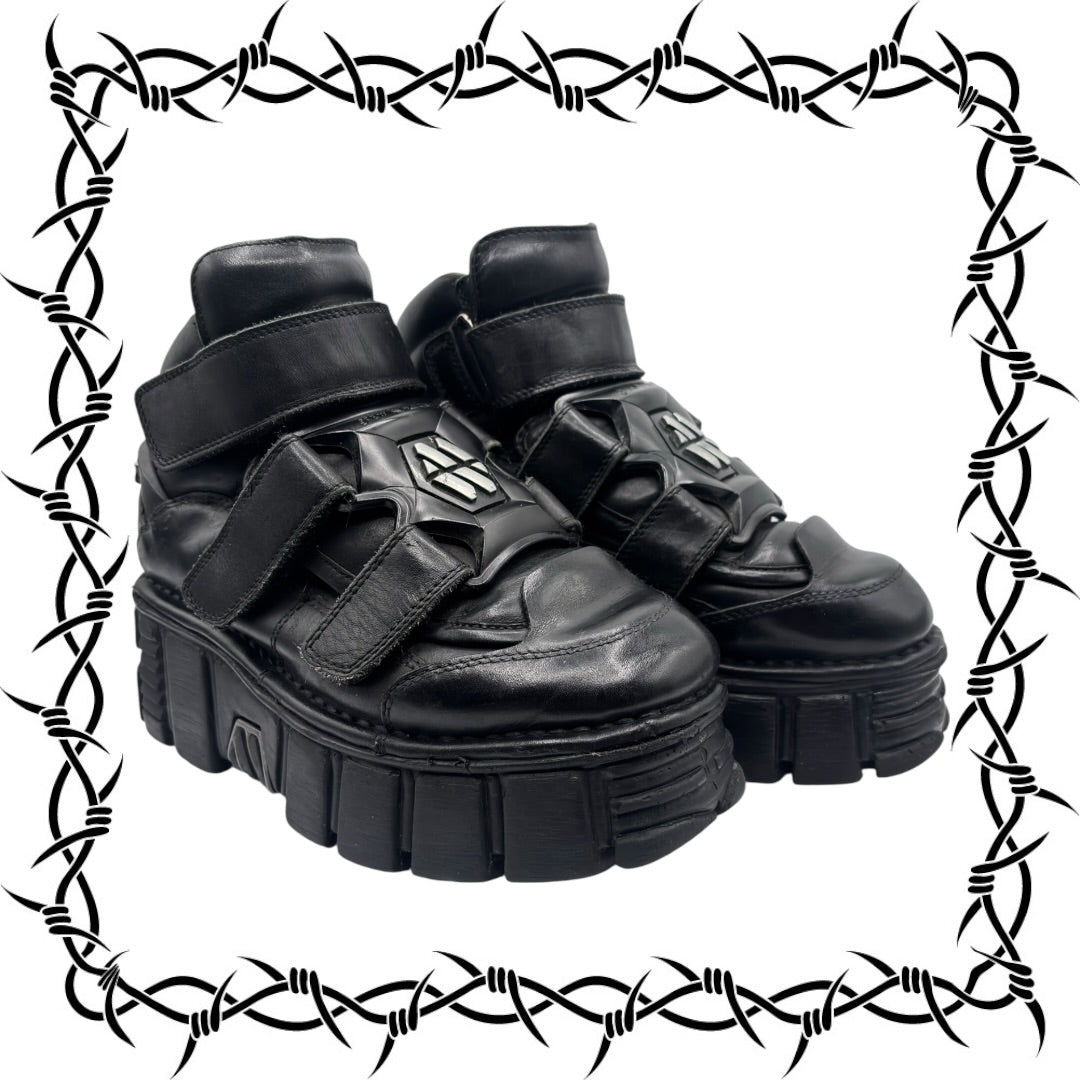 New Rock M-285 platform boots size 39