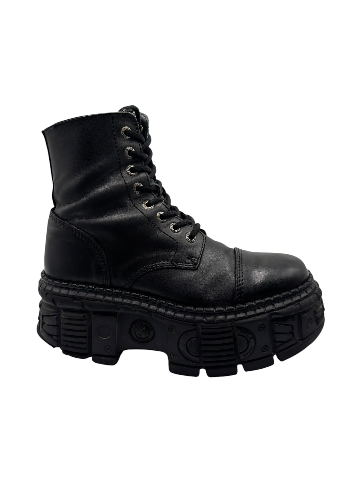 New Rock tank platform leather boots