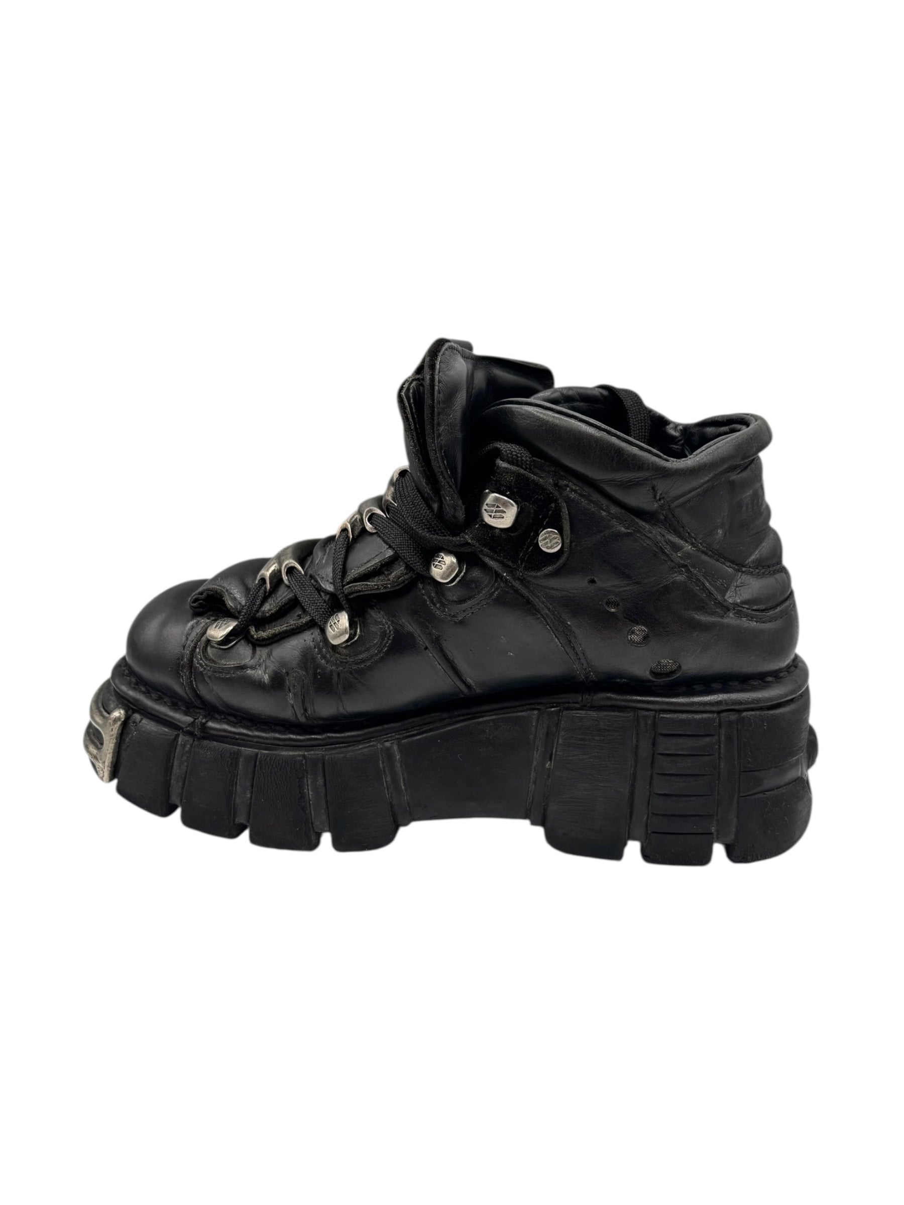 Vintage New Rock M-106-S1 platform boots size 38