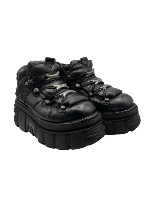 New Rock black platform boots with chunky lug sole, lace-up and side eyelets