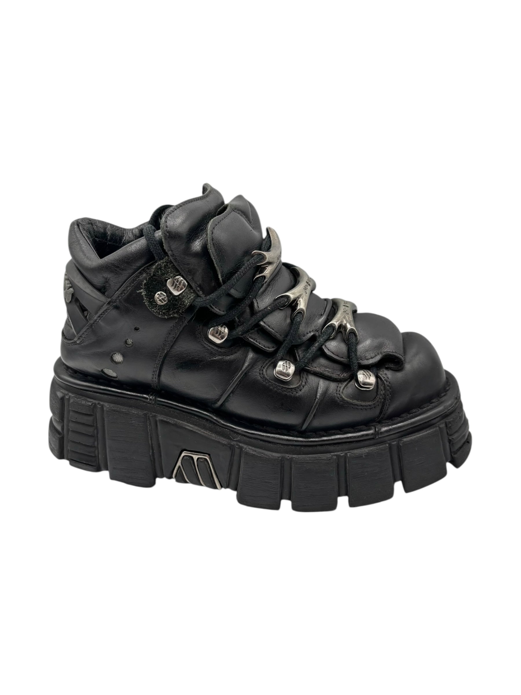 New Rock M-106 platform boots size 37