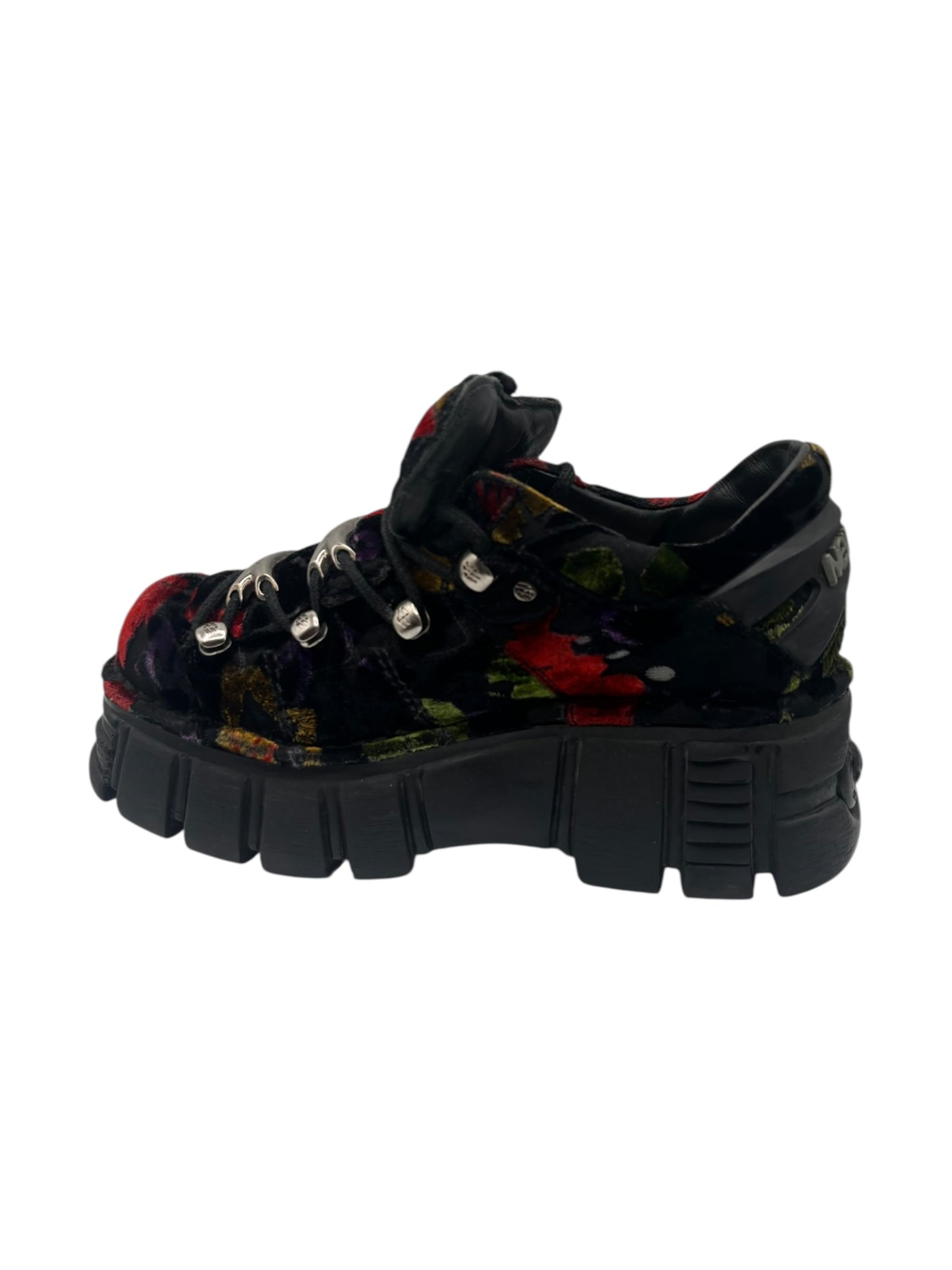 New Rock M106 flower pattern platform boots size 40