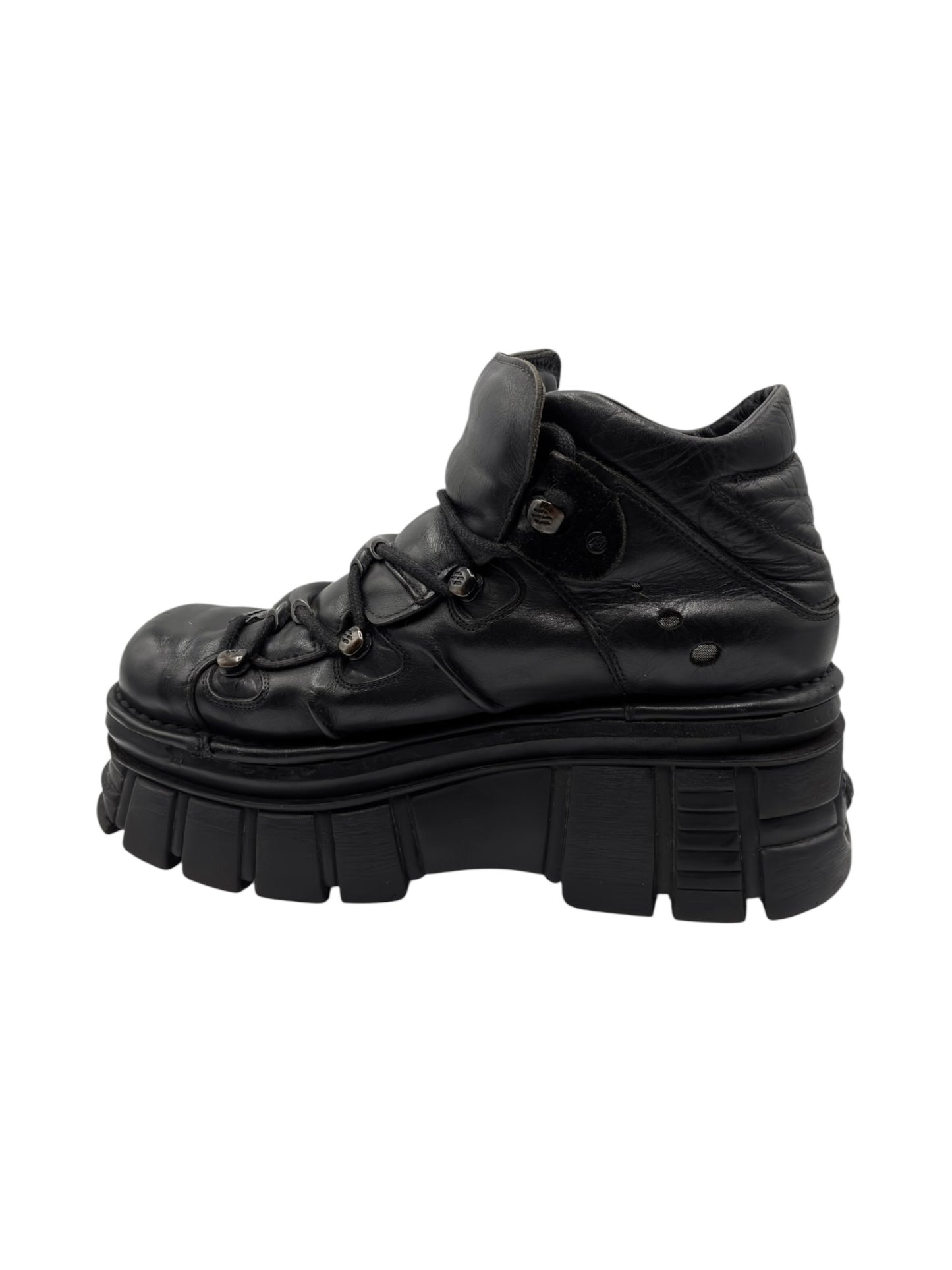 Vintage New Rock M106 black platform boots