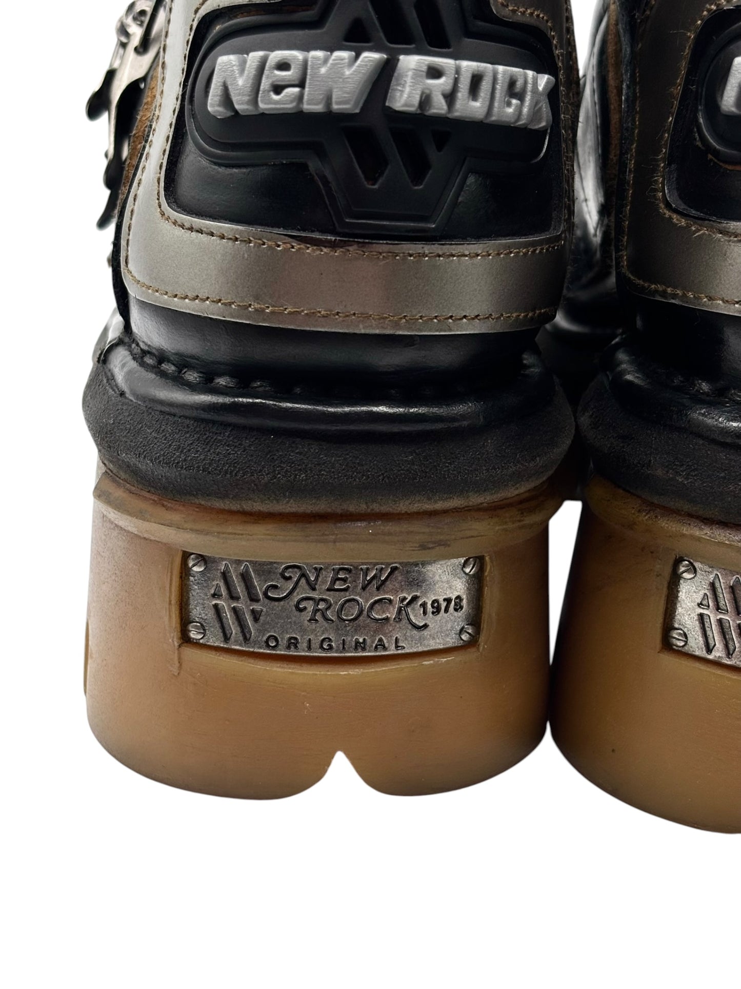 Vintage New Rock power strap platform boots