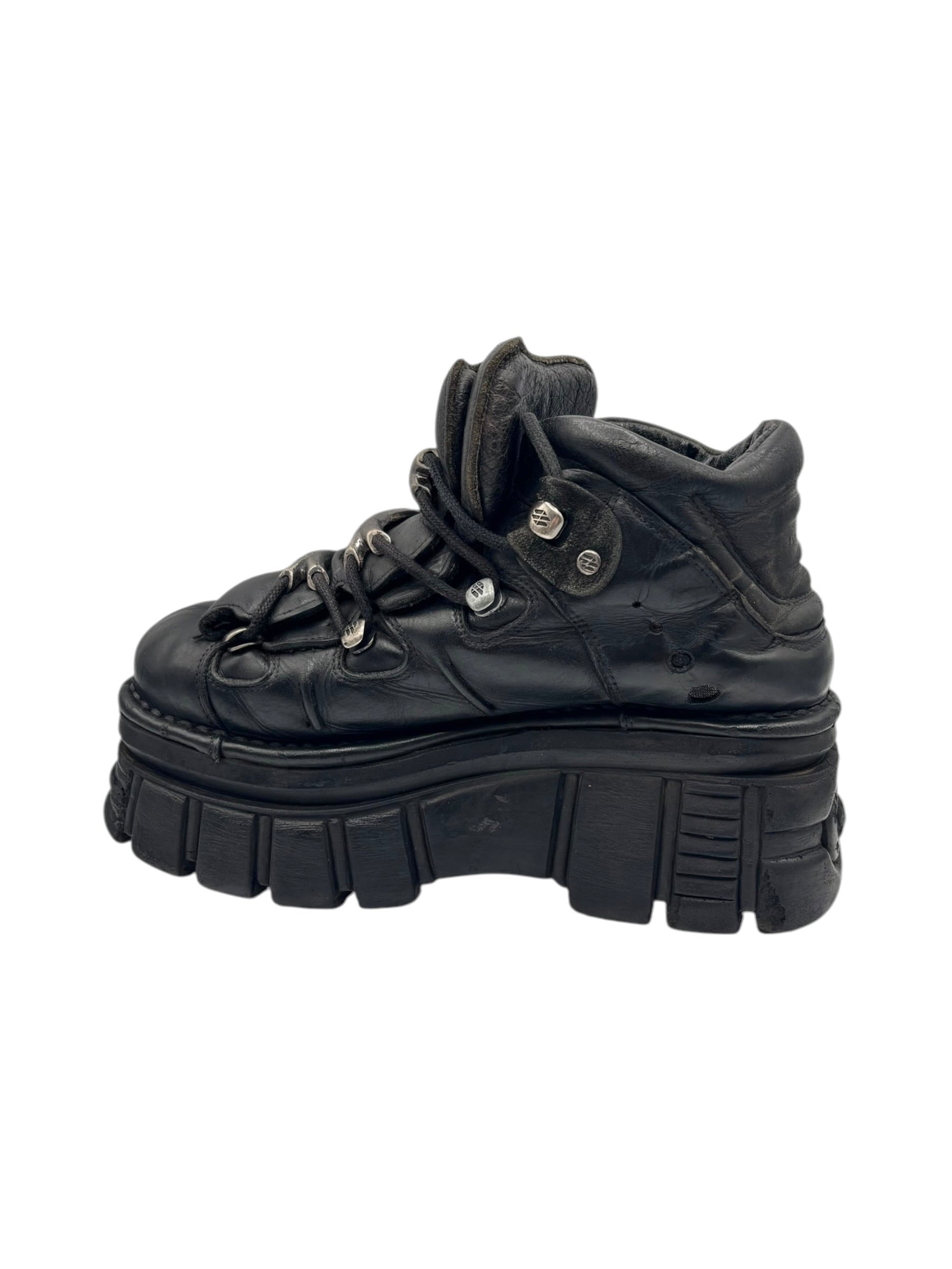 Vintage New Rock M.106-S29 platform boots size 41