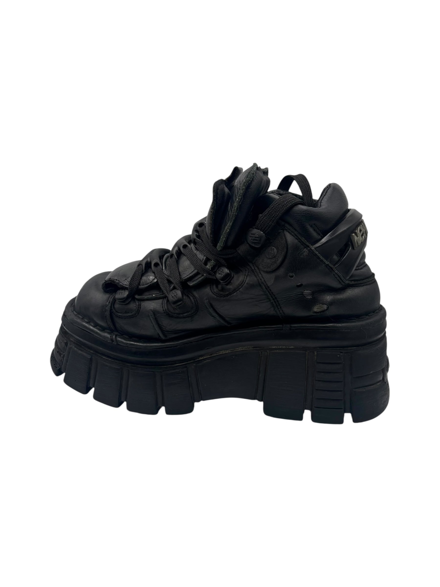 New Rock M-106 all black platform boots size 37