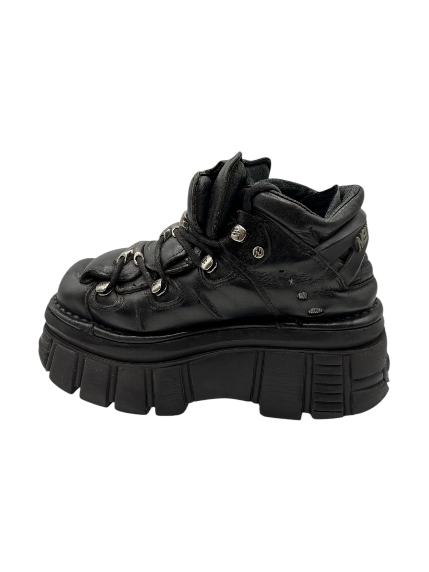 New Rock M106 platform boots size 36
