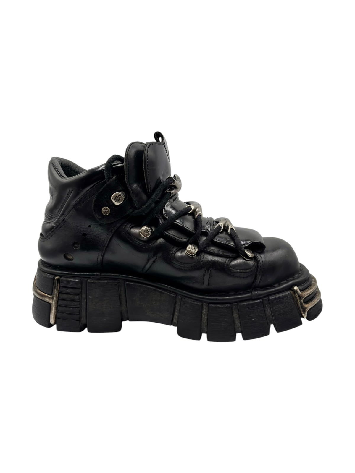 New Rock platform boots, black leather with lace-up front and stacked rubber sole
